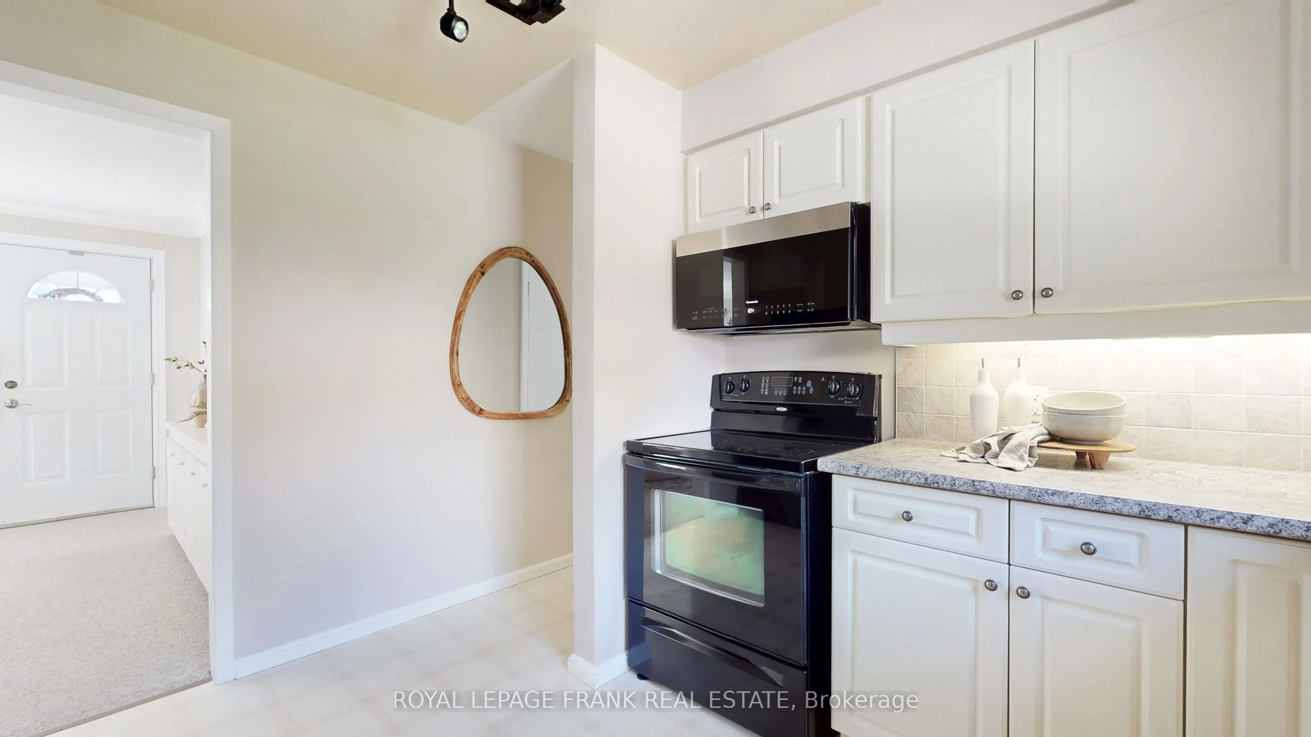 8 Edsall Avenue