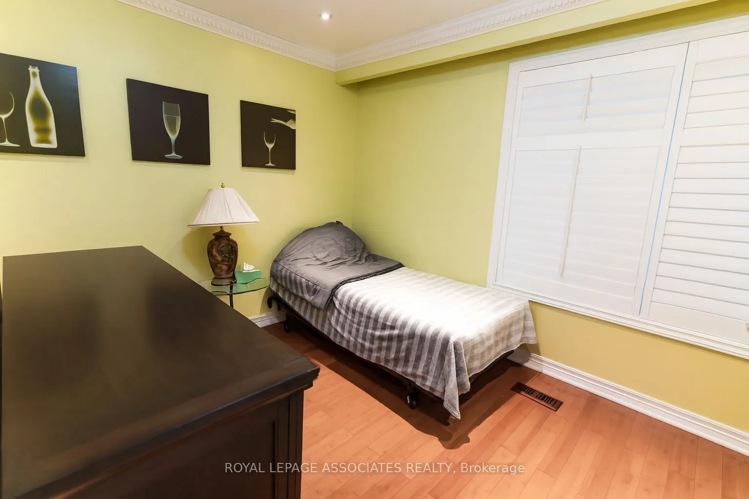 24 Hurley Crescent