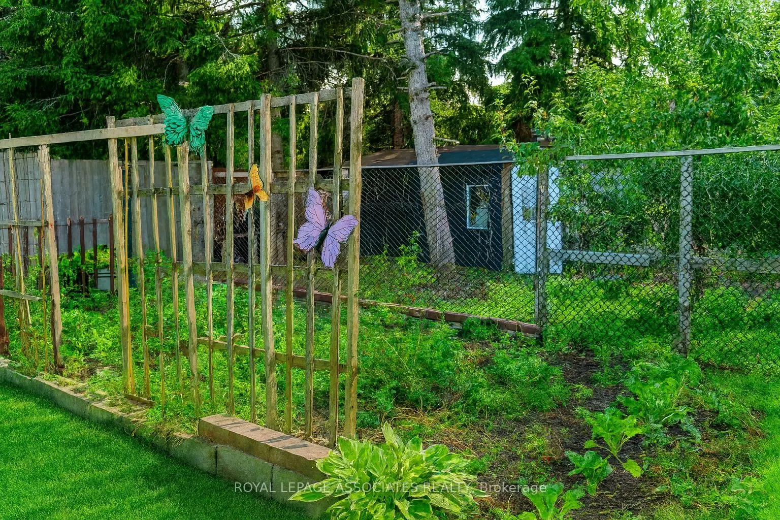 24 Hurley Crescent