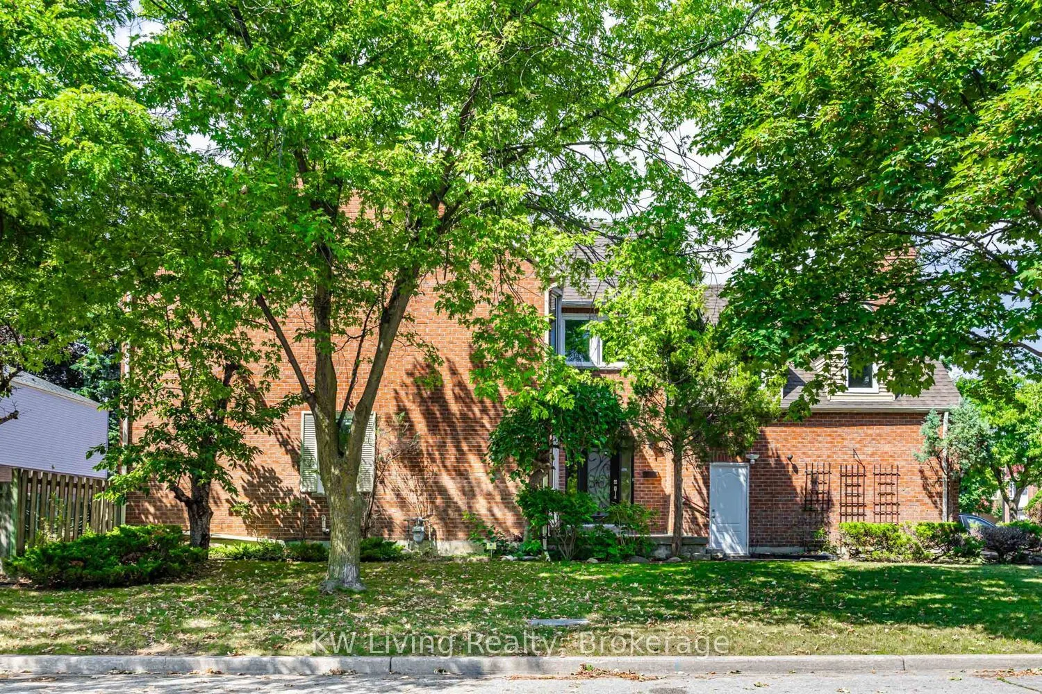48 Coverdale Crescent