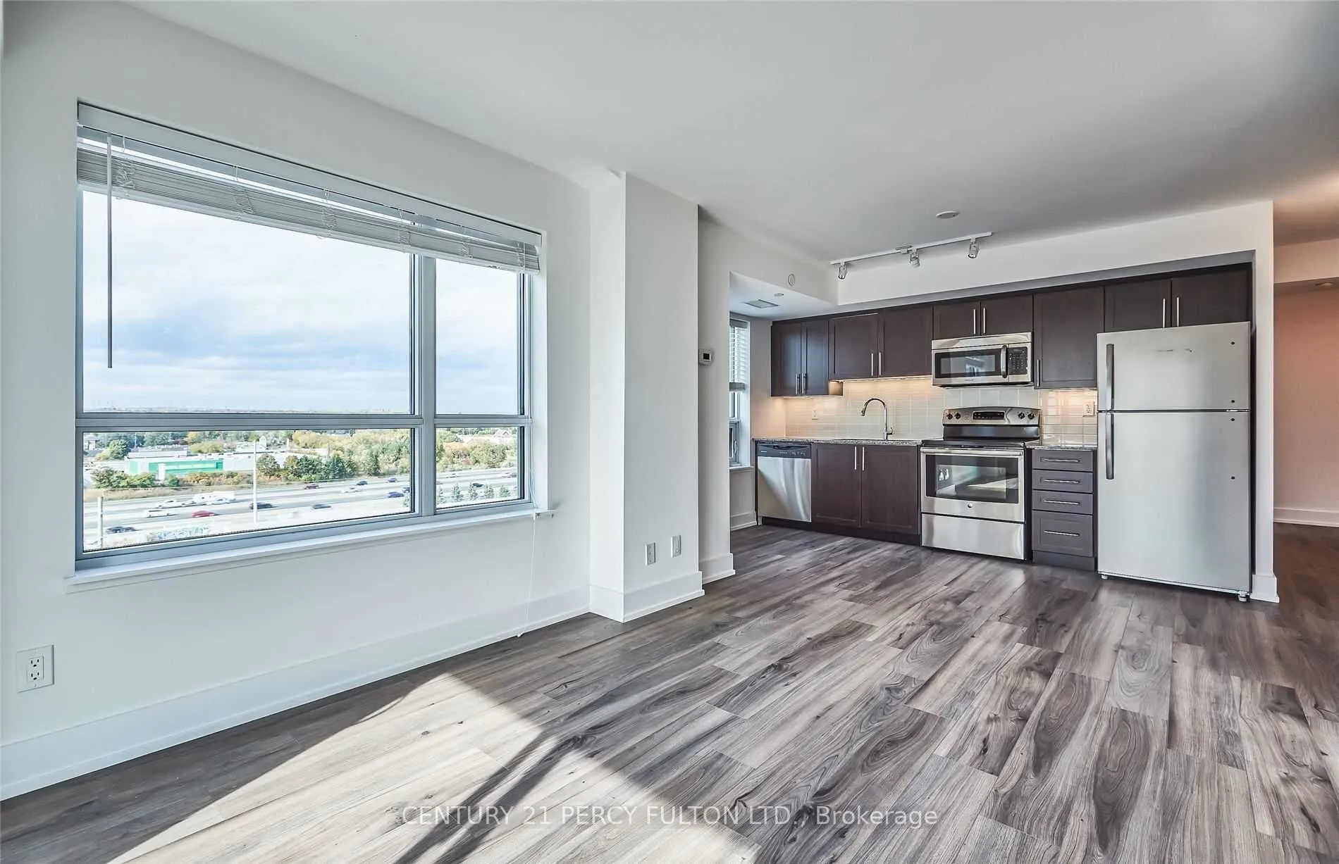 1215 Bayly Street, #709