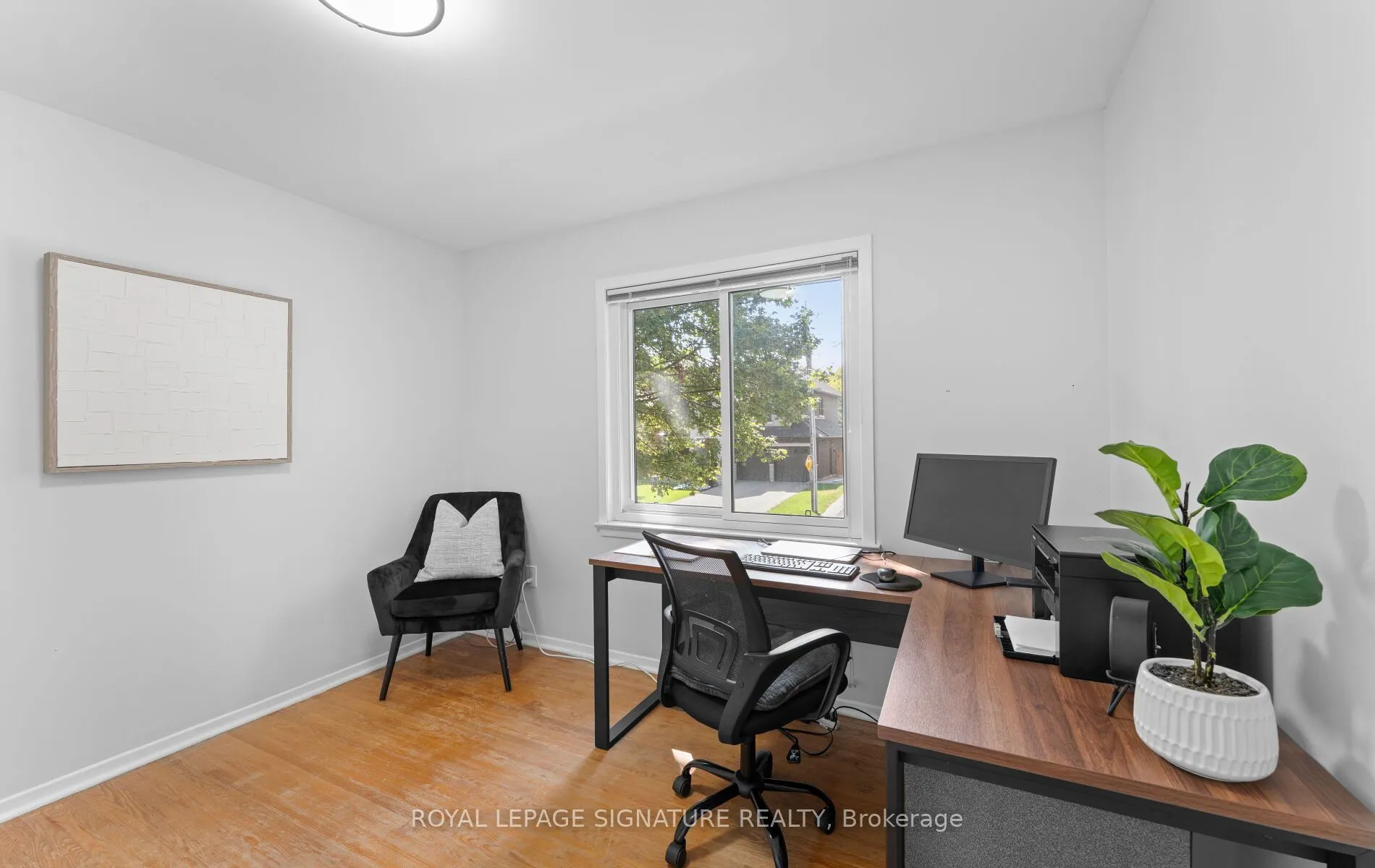 55 Bathgate Drive