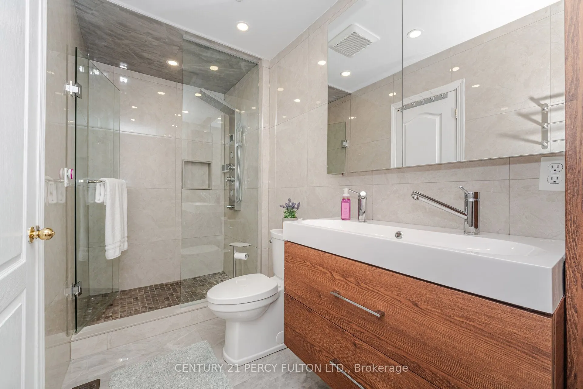 530 Kingston Road, #28