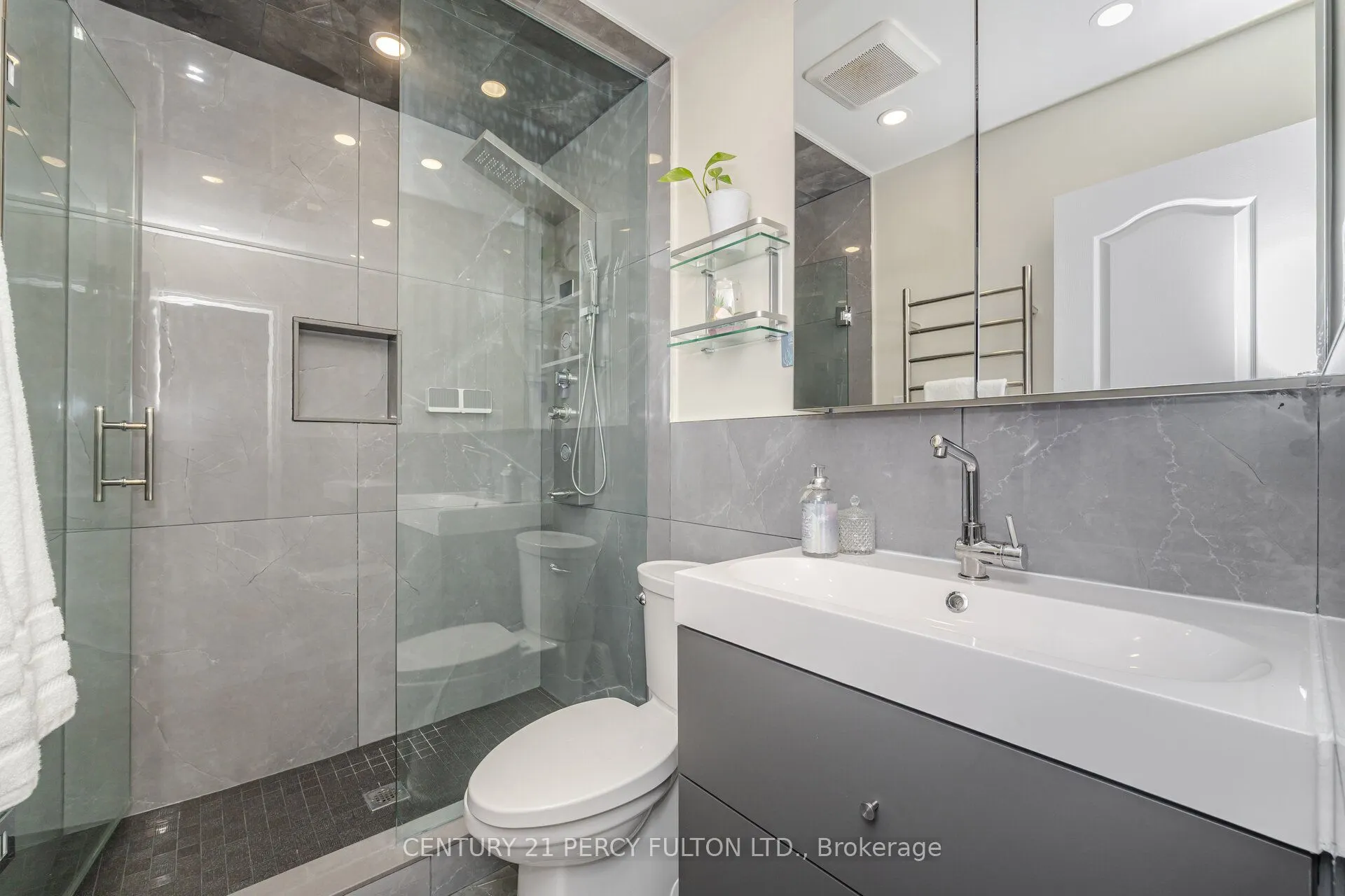 530 Kingston Road, #28