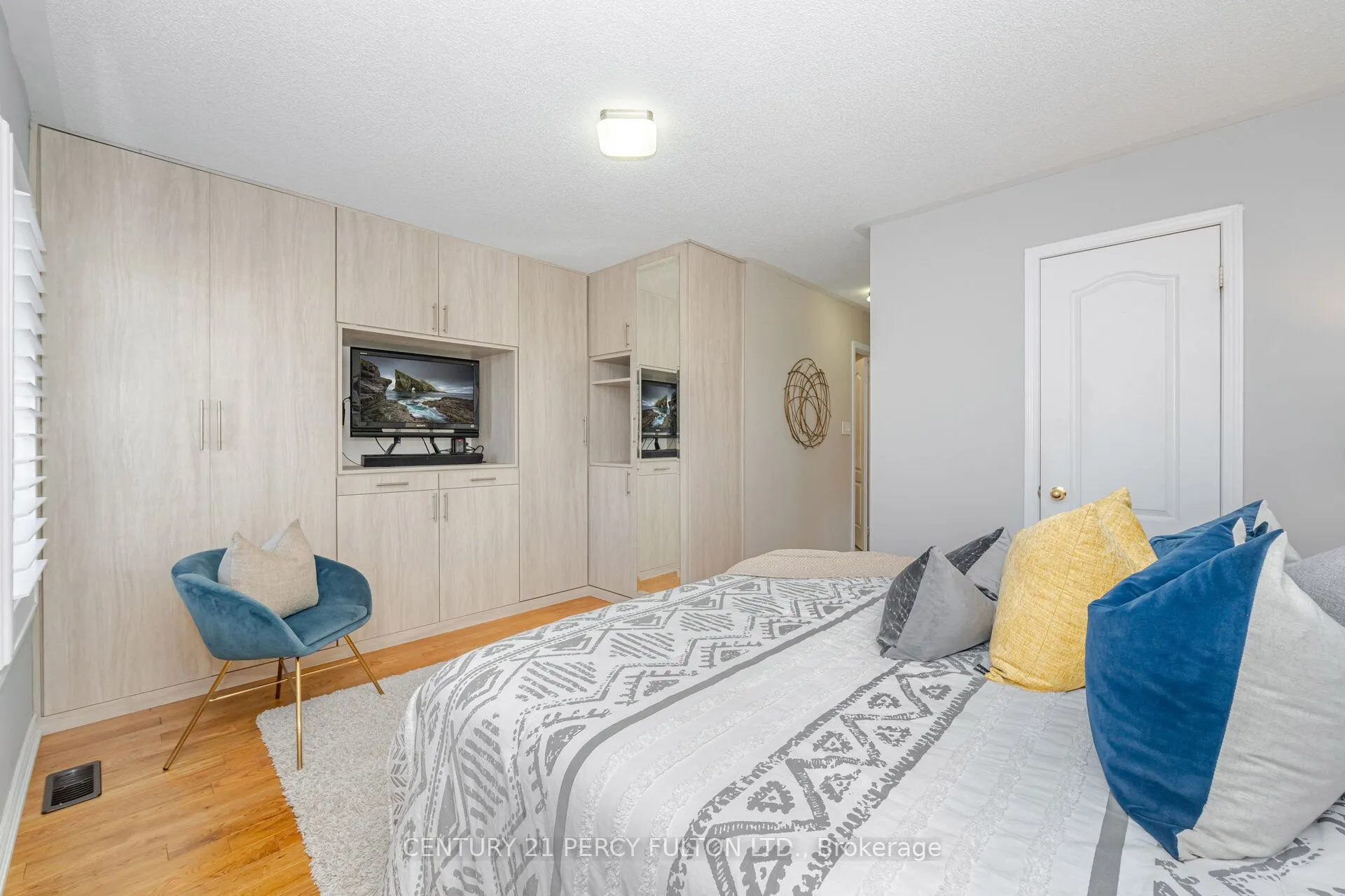 530 Kingston Road, #28