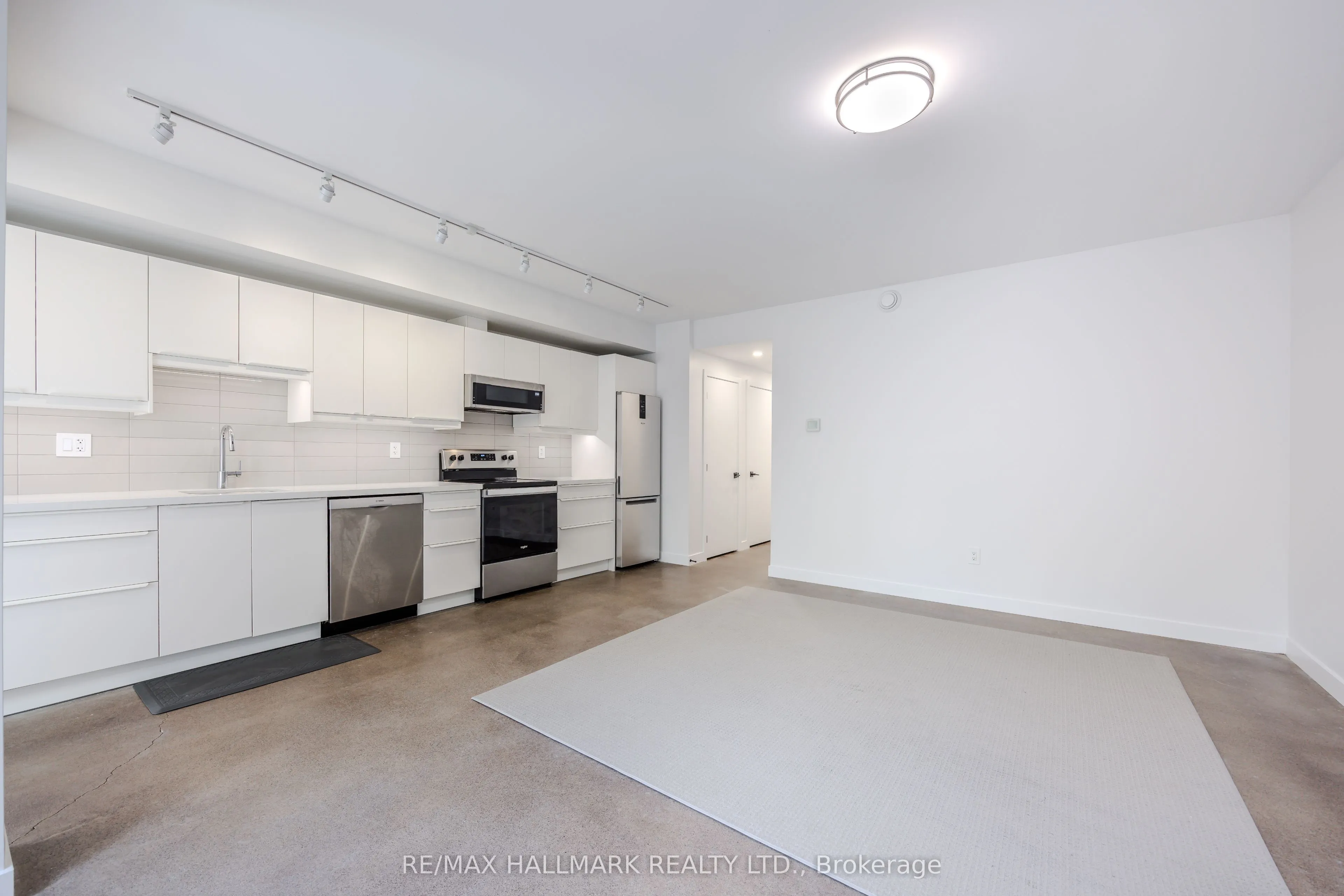 81 Gough Avenue, #Lower