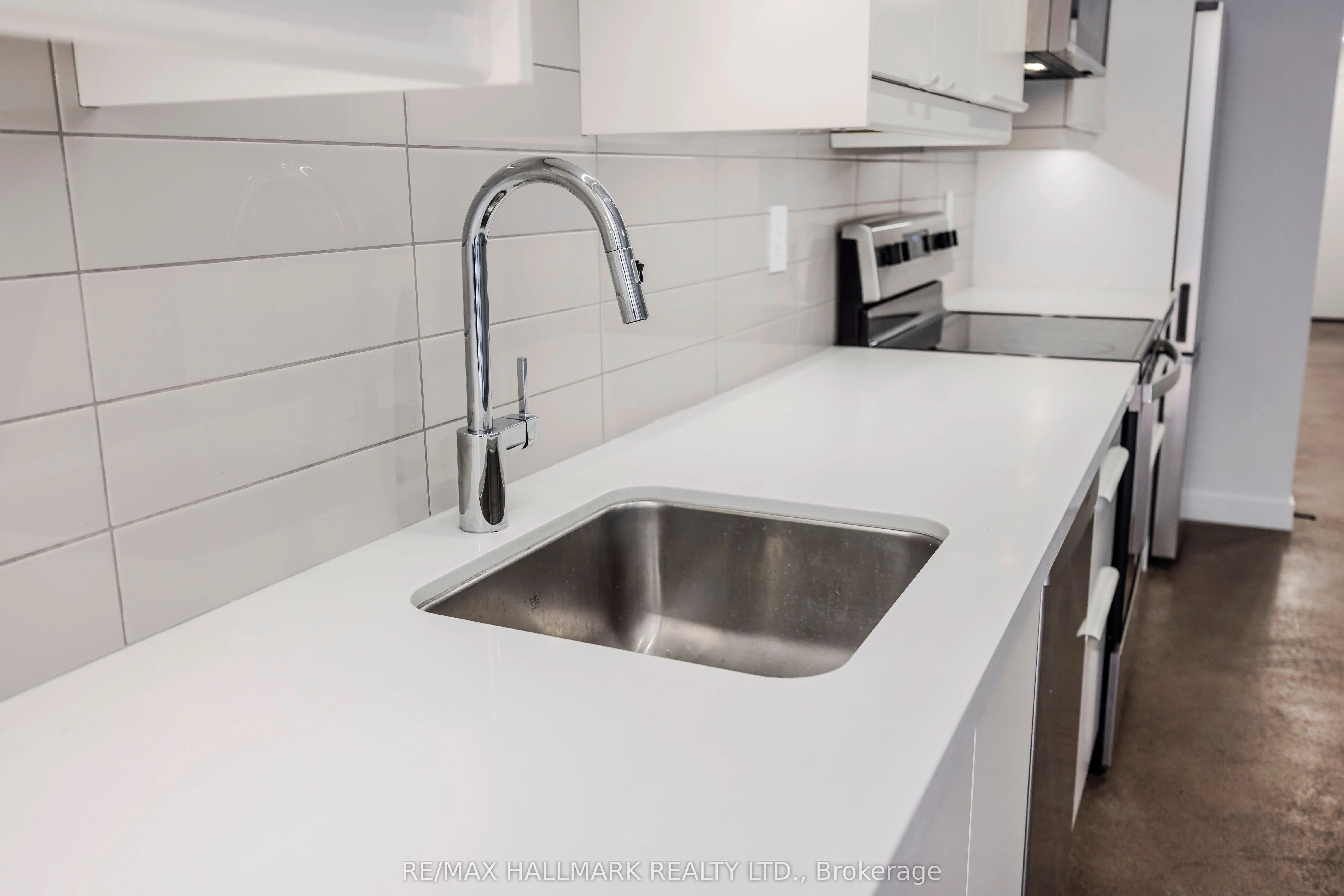 81 Gough Avenue, #Lower