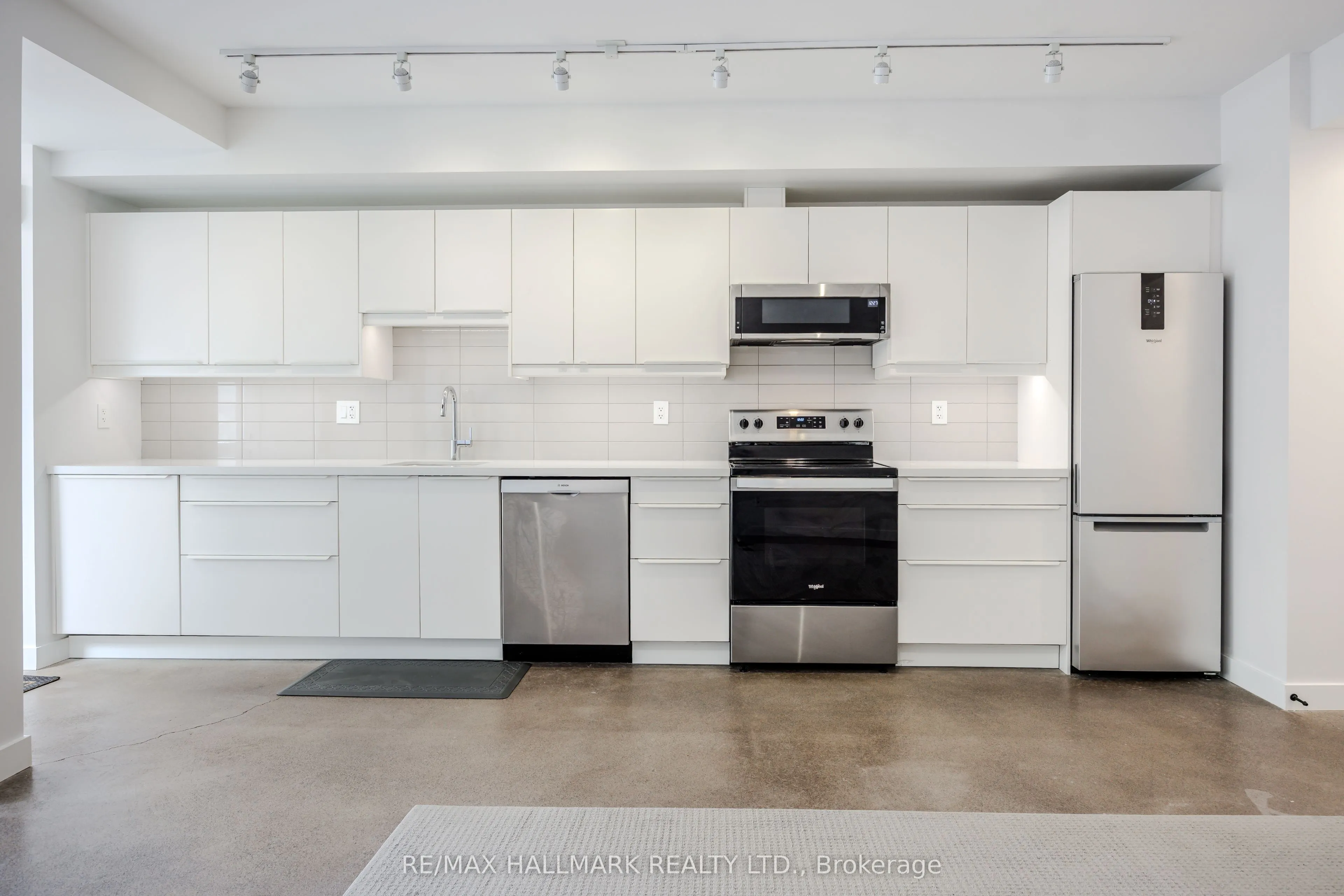 81 Gough Avenue, #Lower