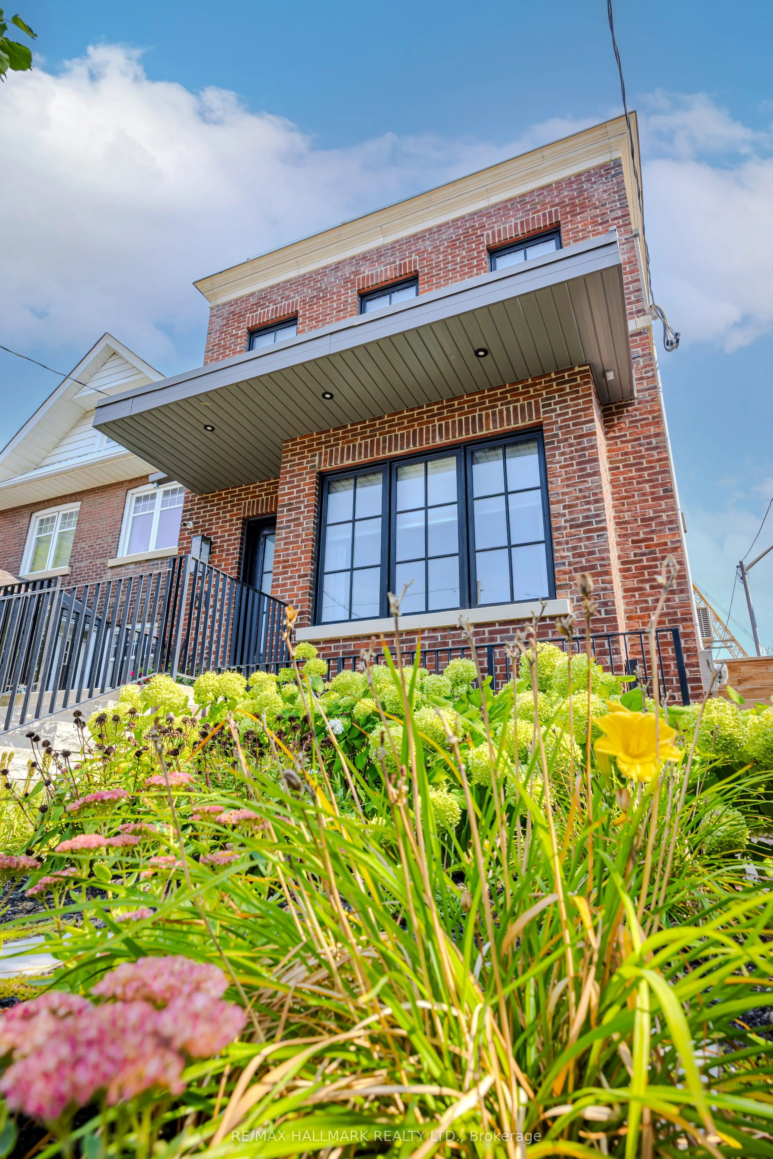 81 Gough Avenue, #Lower