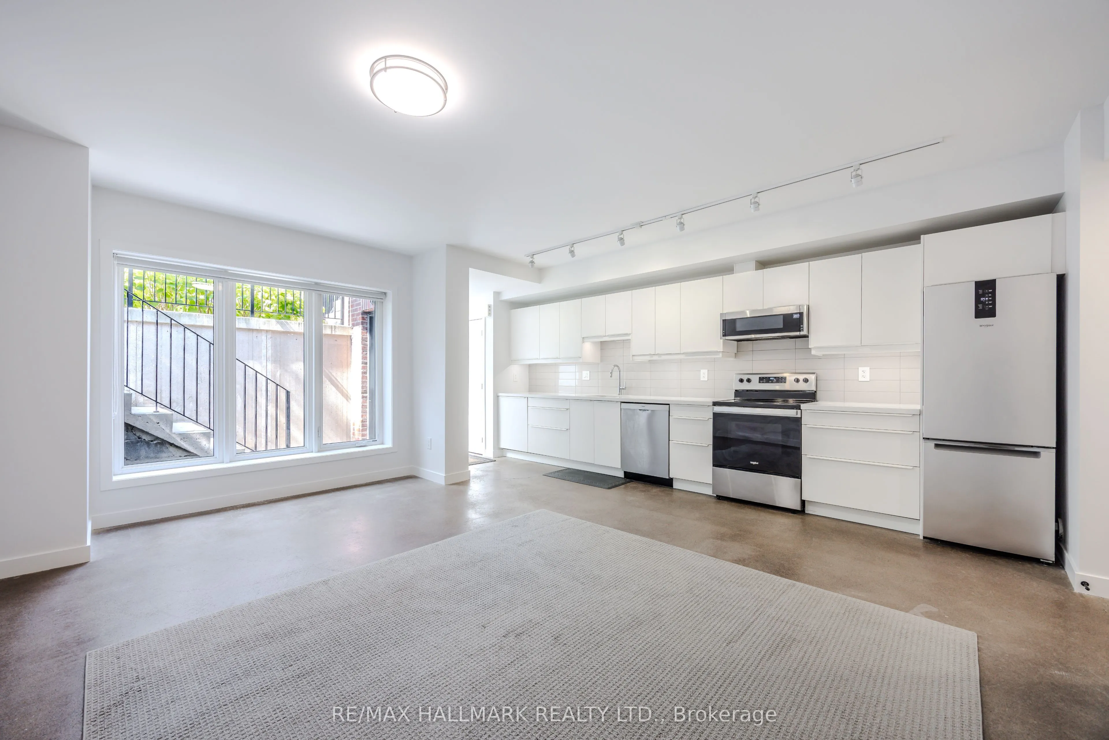 81 Gough Avenue, #Lower