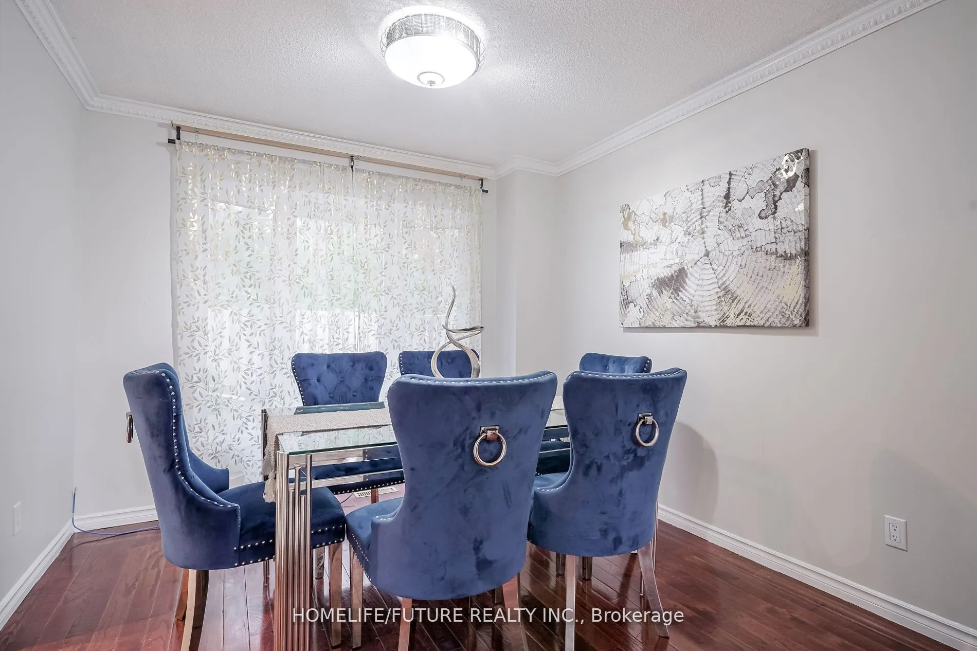 47 Carisbrooke Square, #Main & 2nd Flr