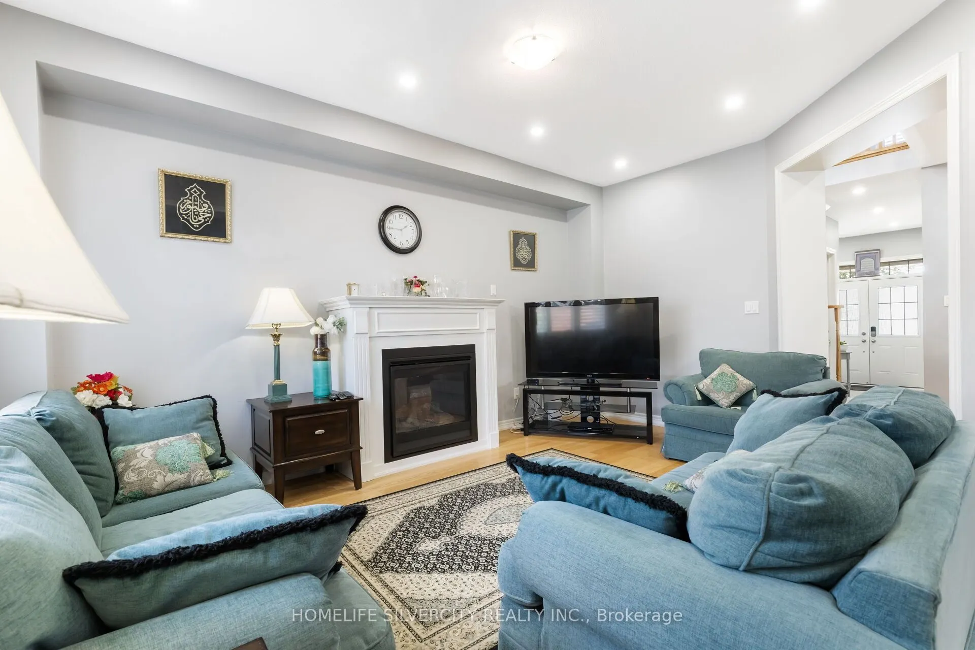 411 Windfields Farm Drive W, #MAIN