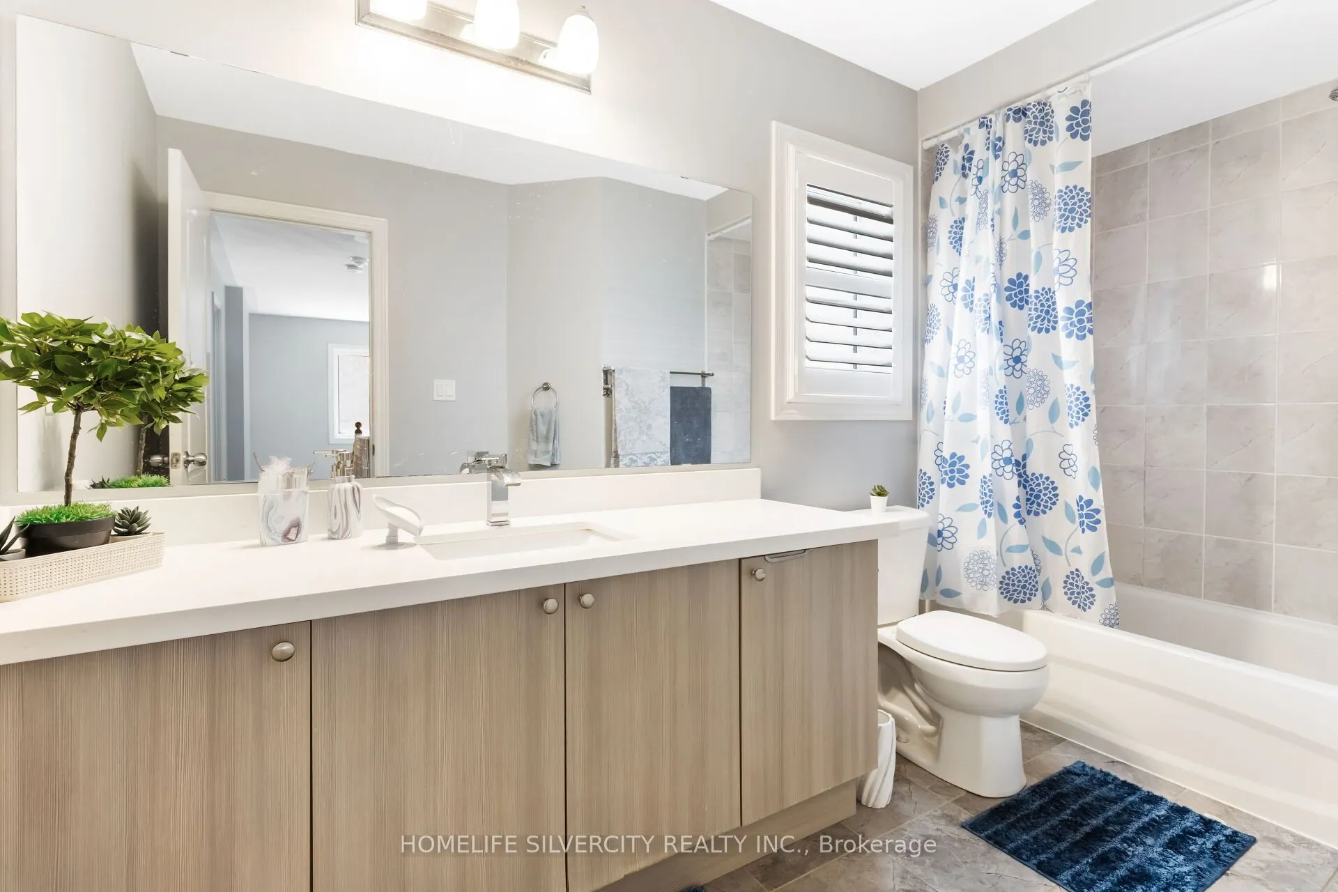 411 Windfields Farm Drive W, #MAIN