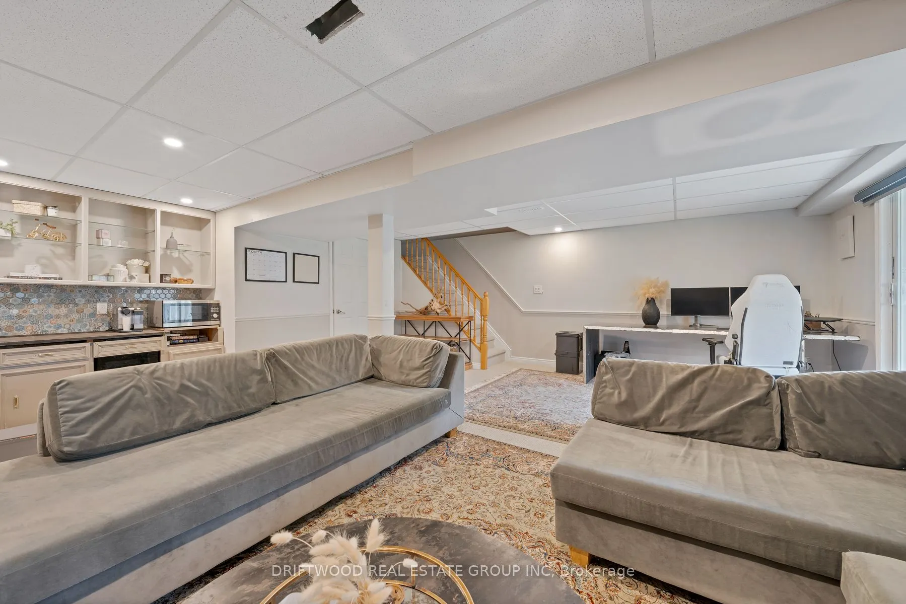 515 Norfolk Square