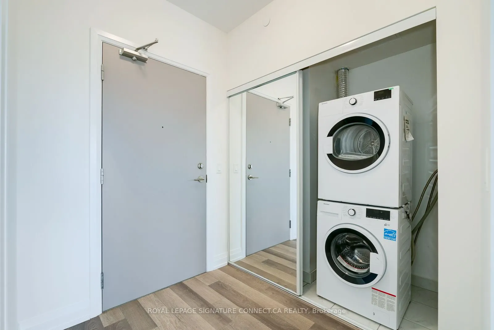 3121 Sheppard Avenue E, #517