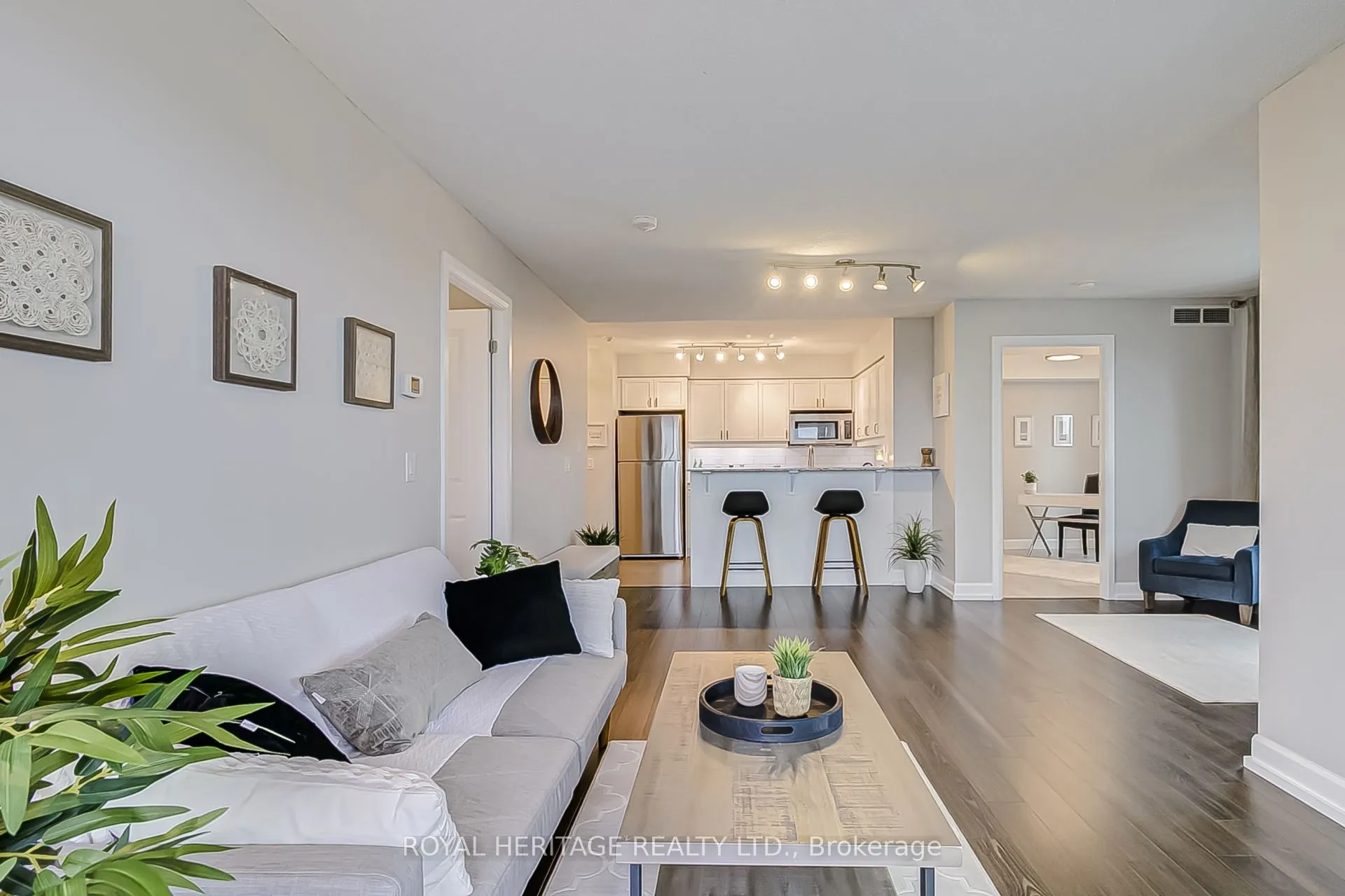 1235 Bayly Street, #511