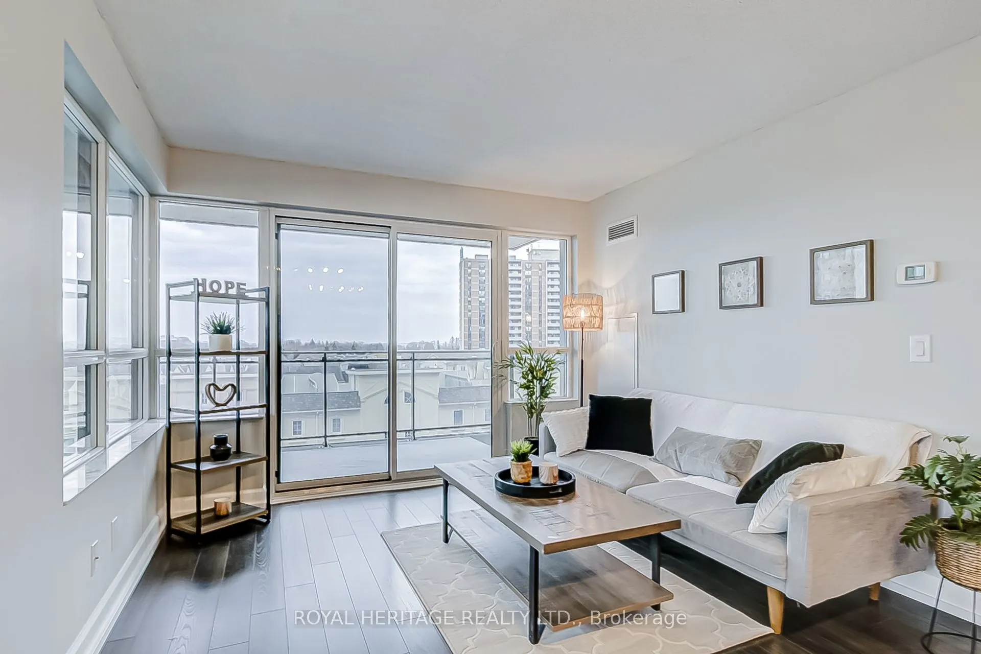 1235 Bayly Street, #511