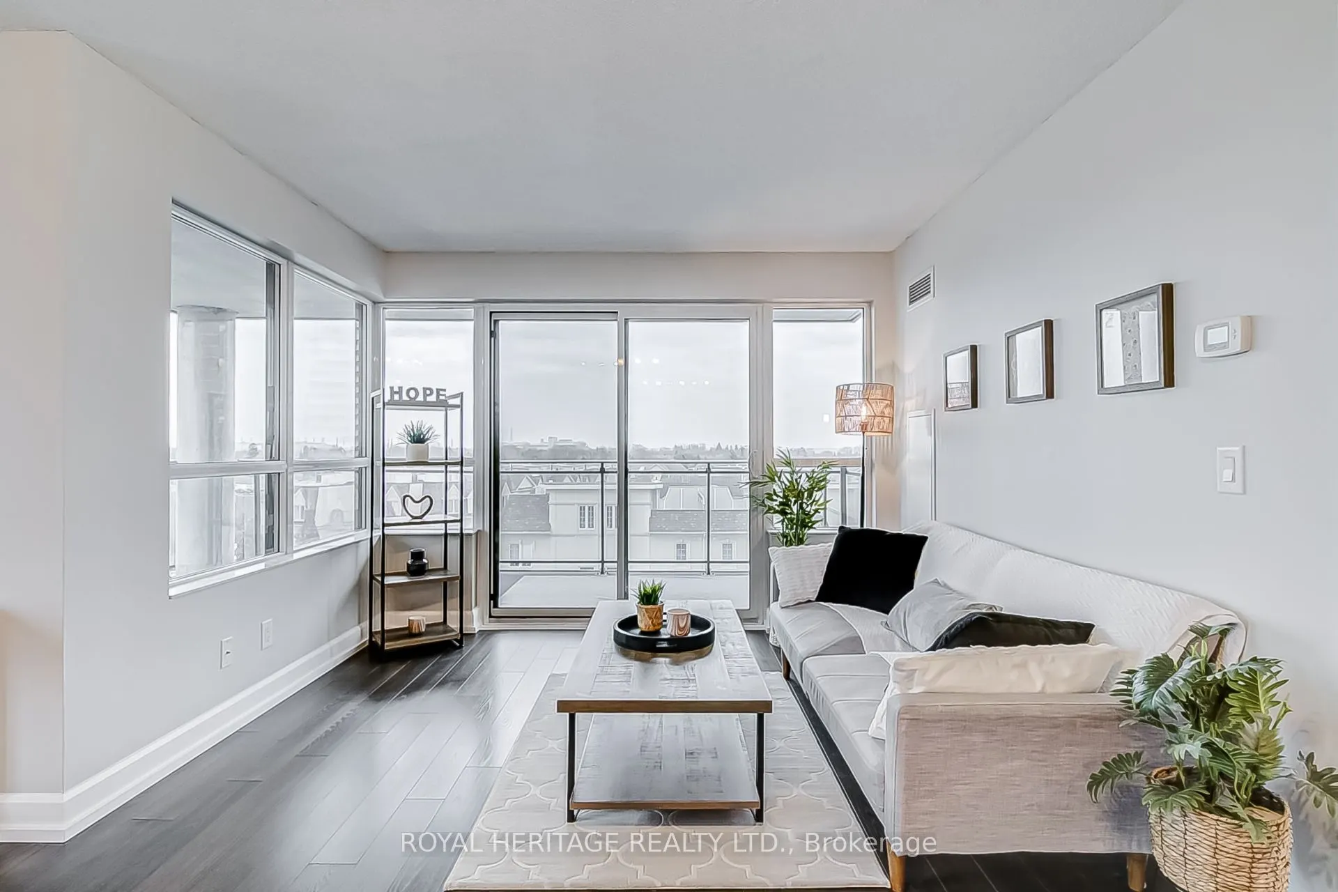 1235 Bayly Street, #511