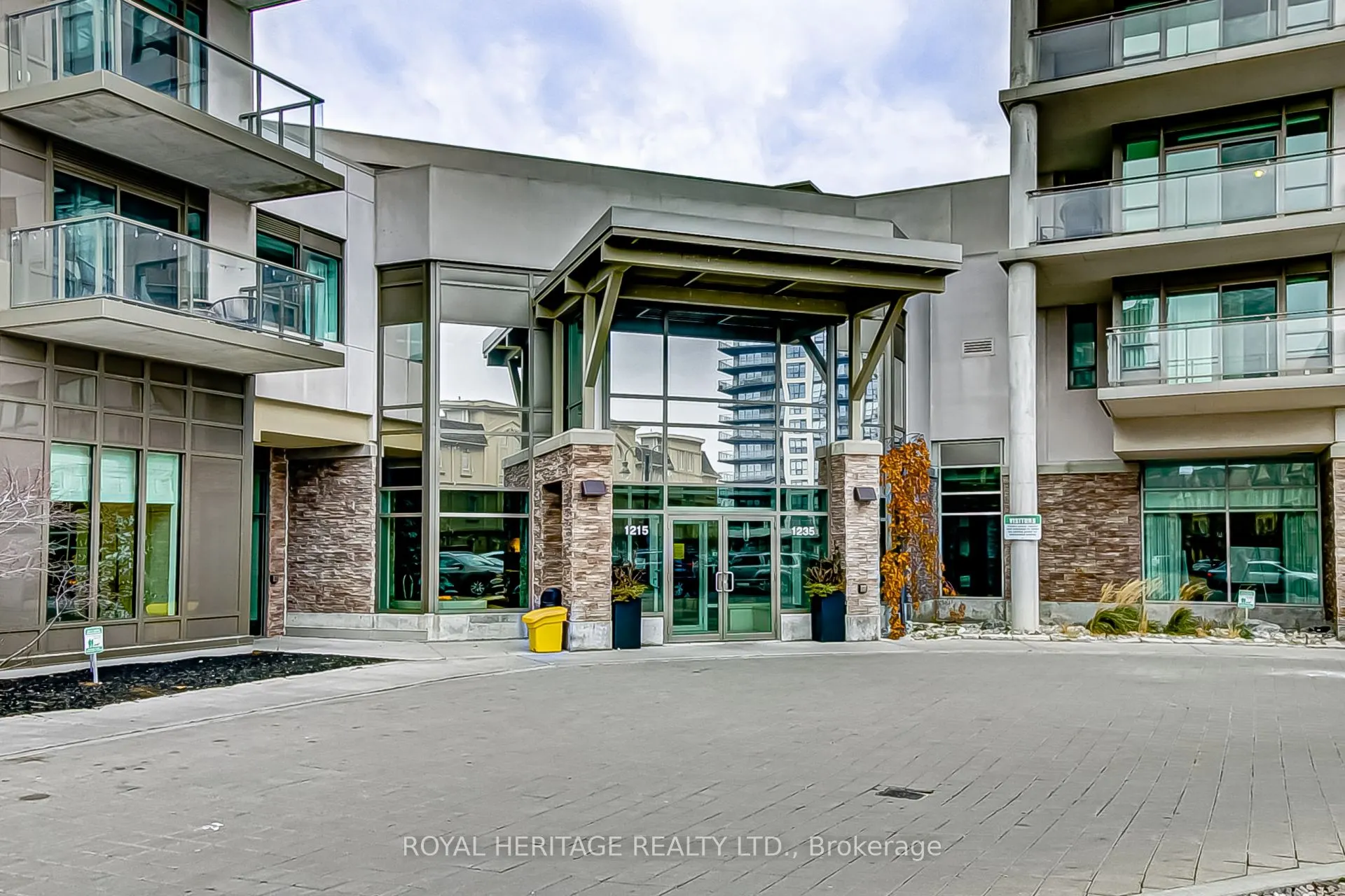 1235 Bayly Street, #511