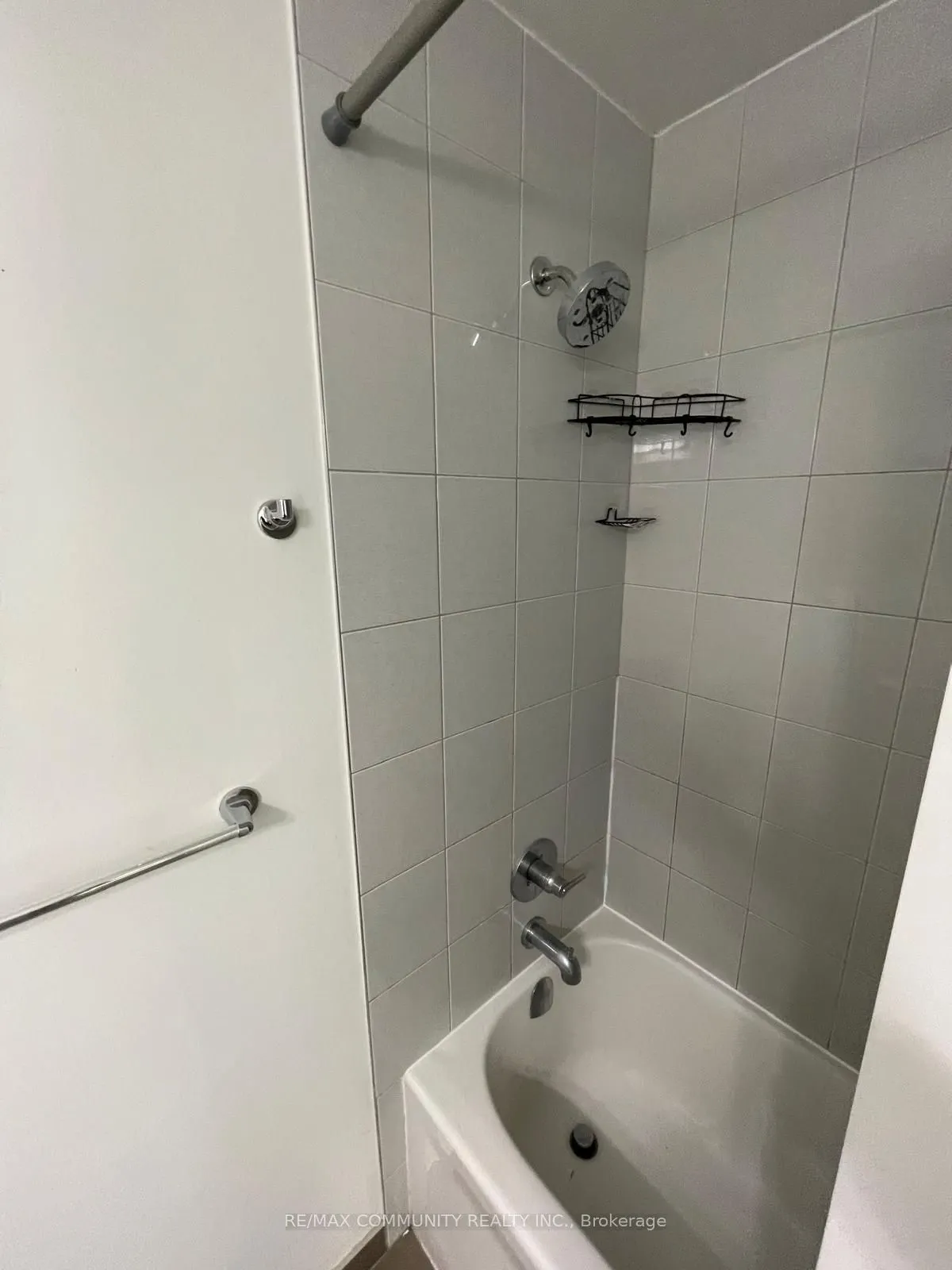 3560 St Clair Avenue E, #216