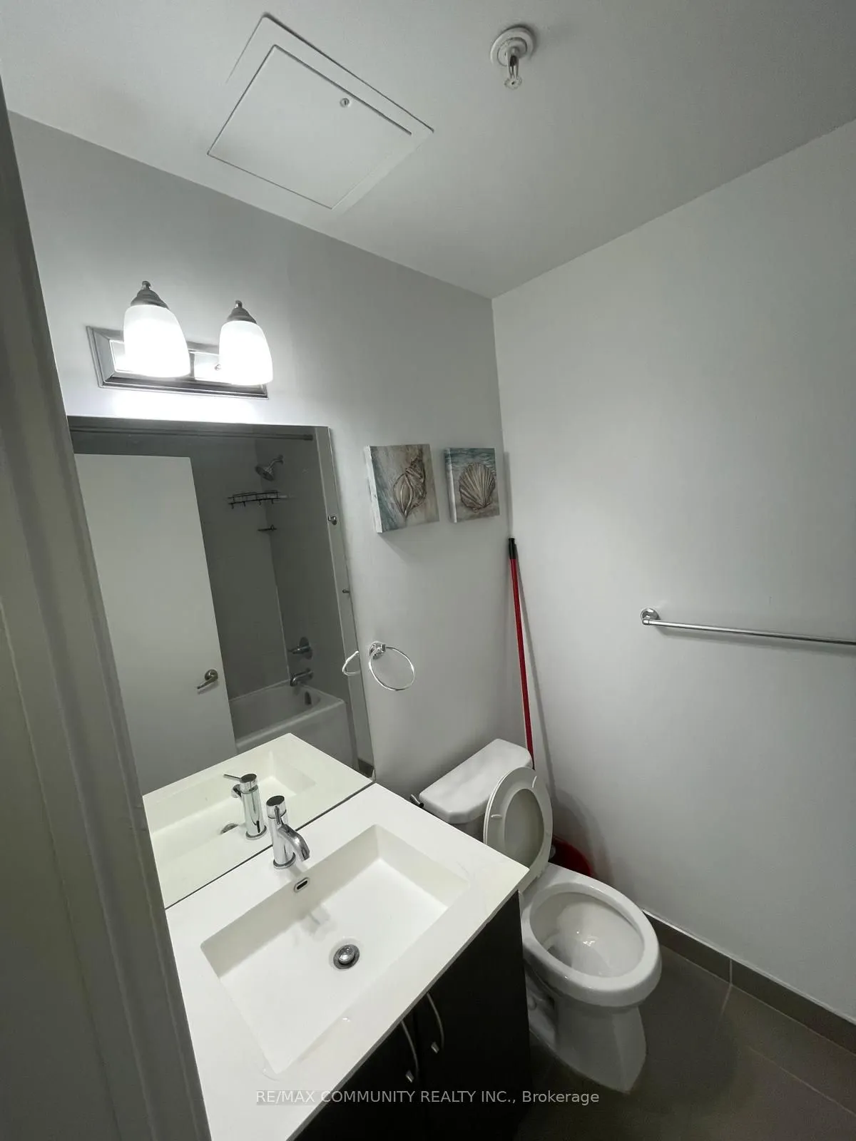 3560 St Clair Avenue E, #216