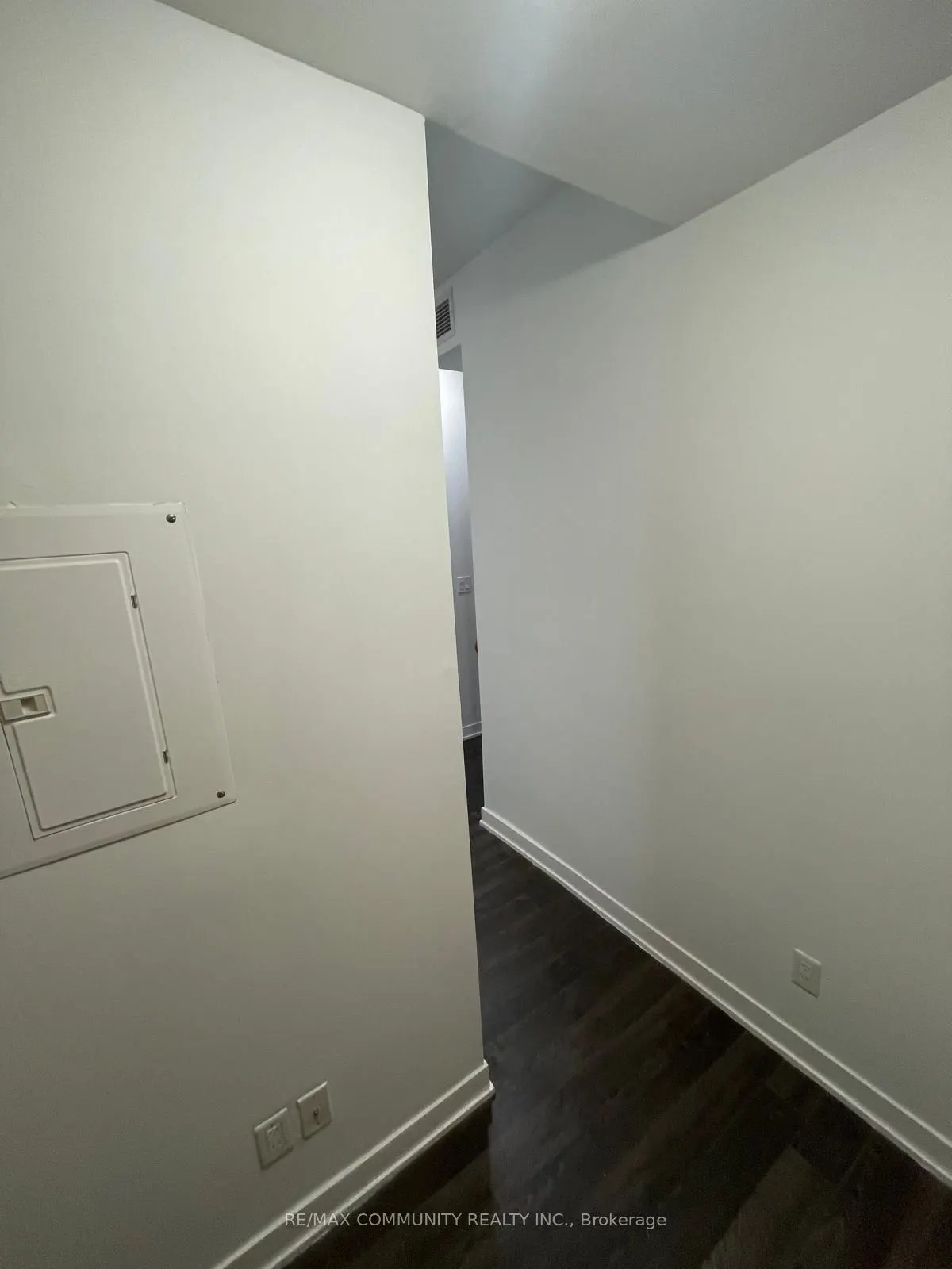 3560 St Clair Avenue E, #216