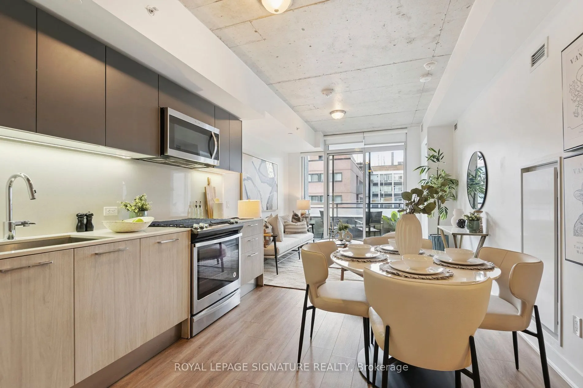 665 Kingston Road, #7