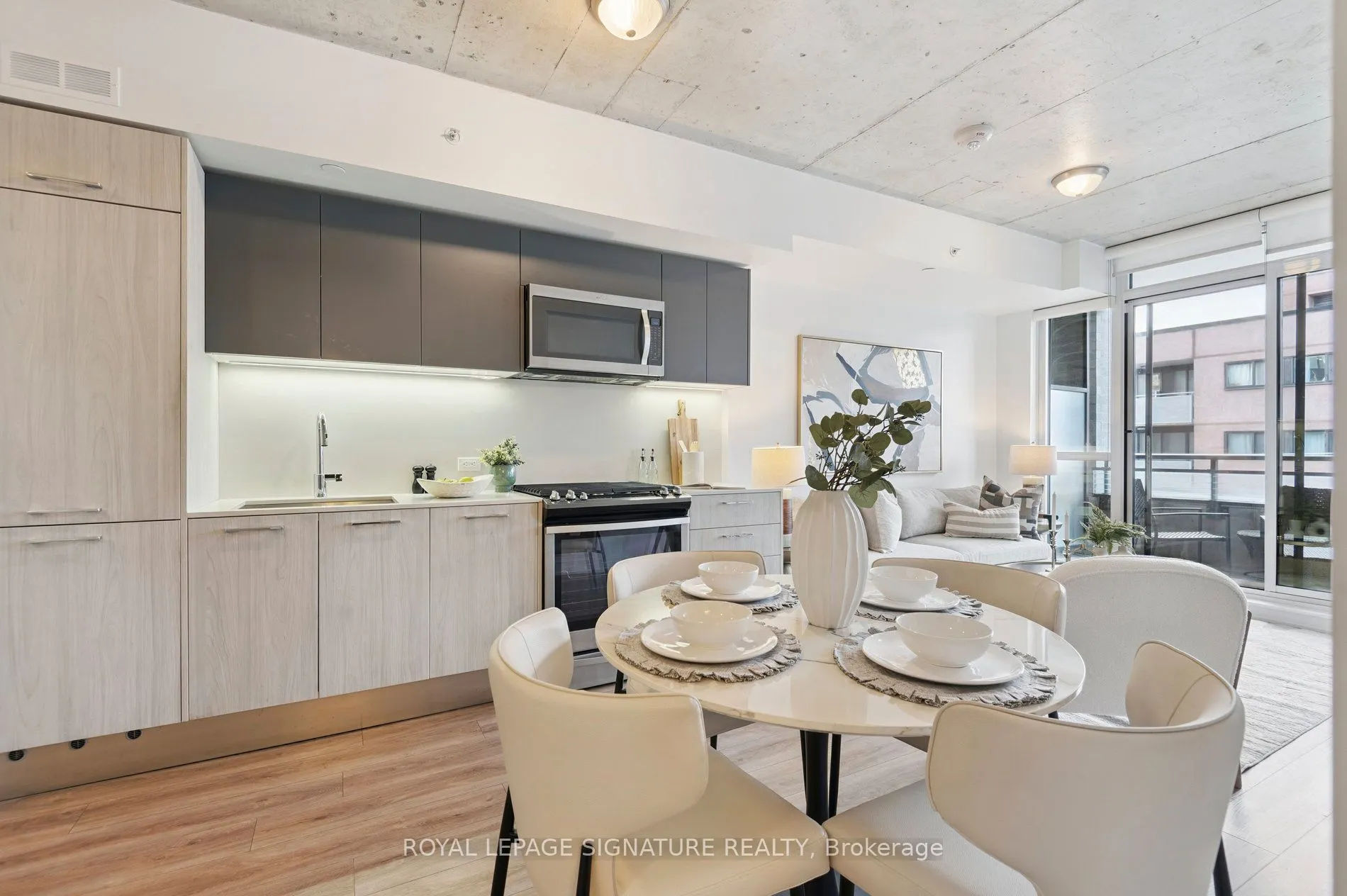 665 Kingston Road, #7