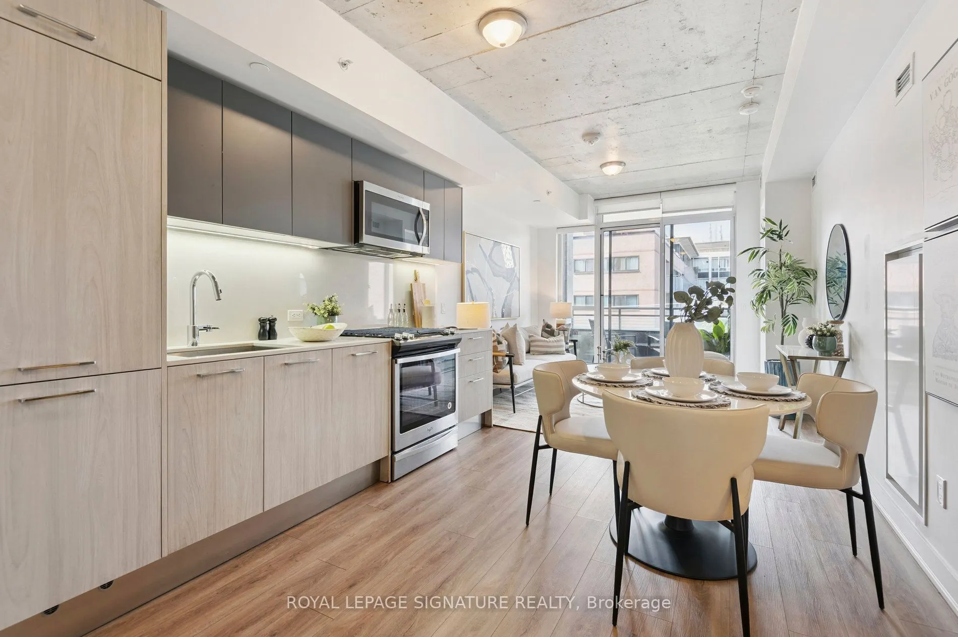 665 Kingston Road, #7