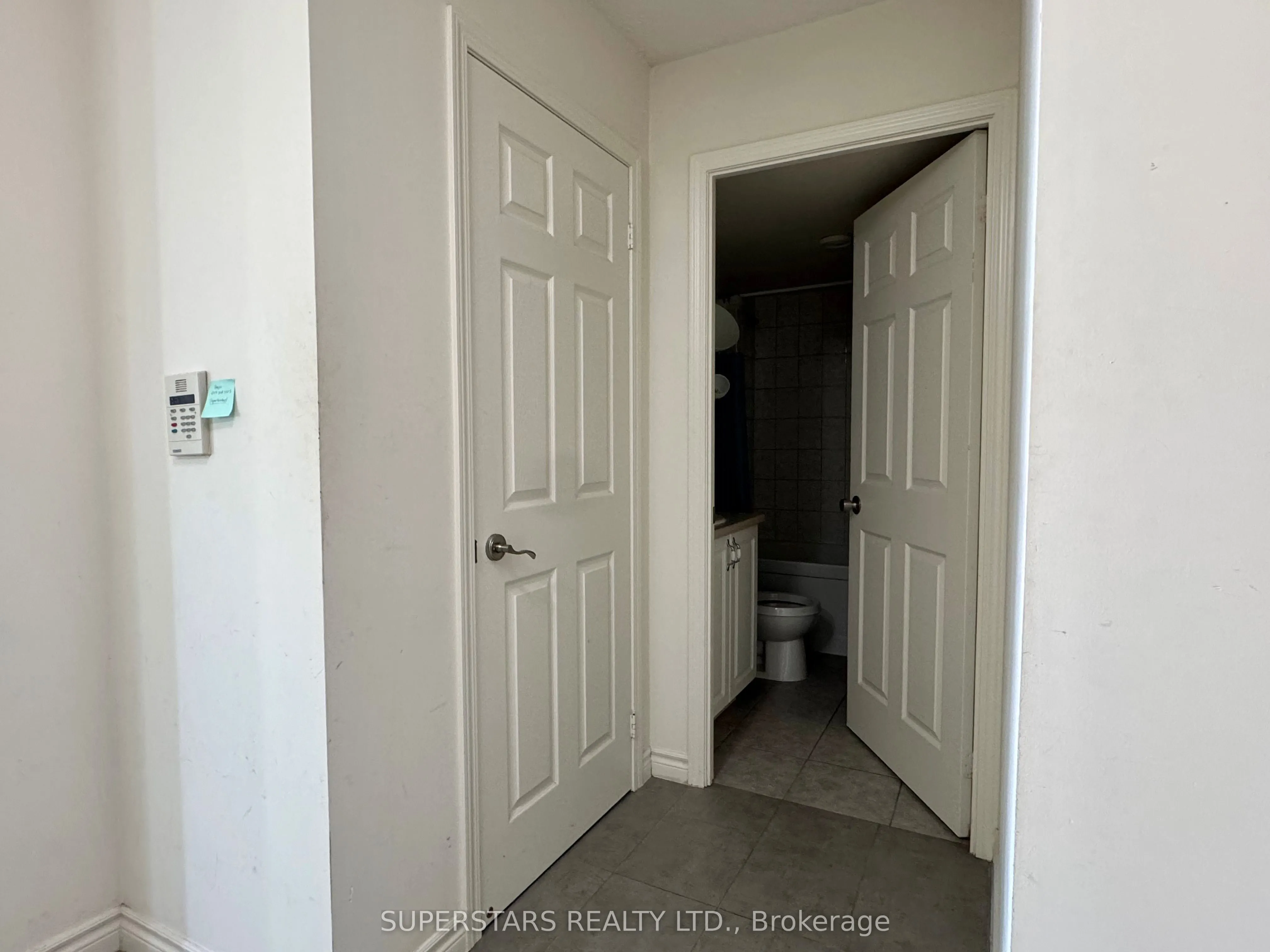 88 Grangeway Avenue, #705