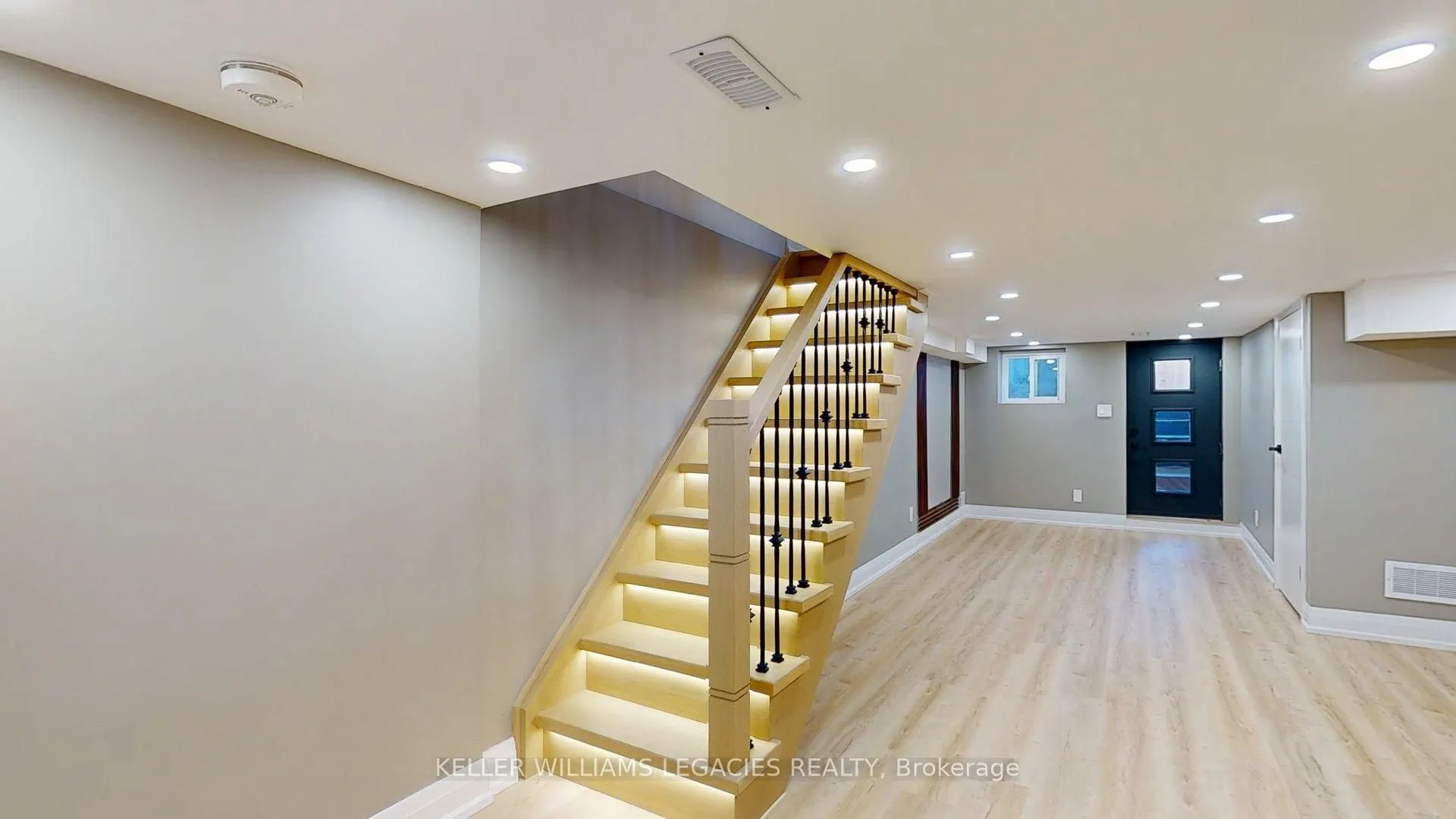 117 Glebemount Avenue