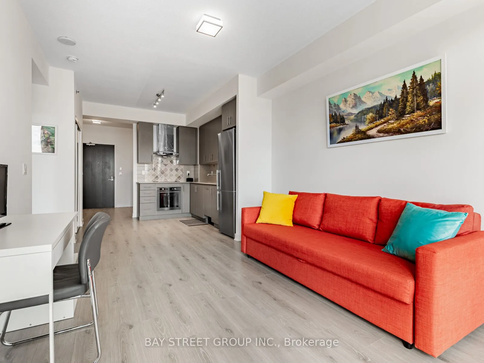 195 Bonis Avenue, #508