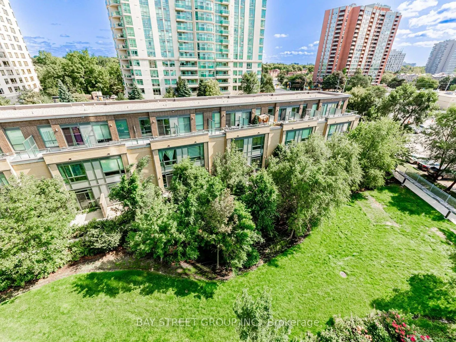 195 Bonis Avenue, #508