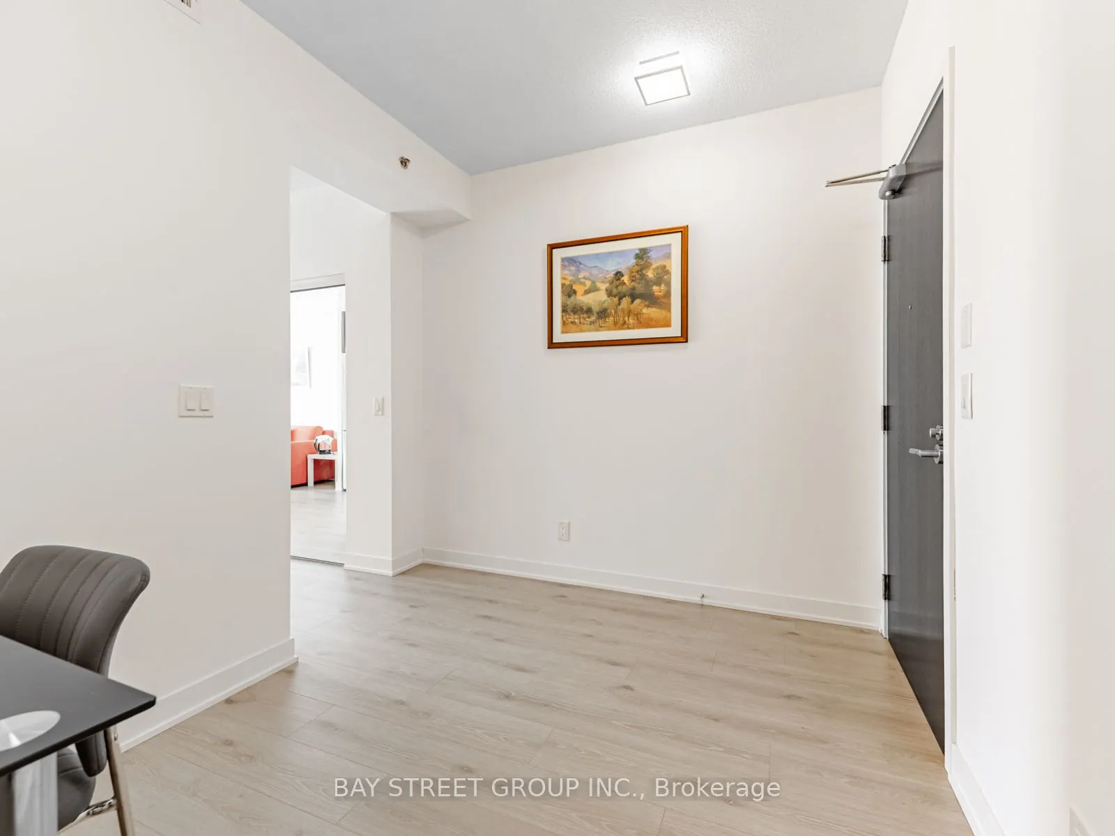 195 Bonis Avenue, #508