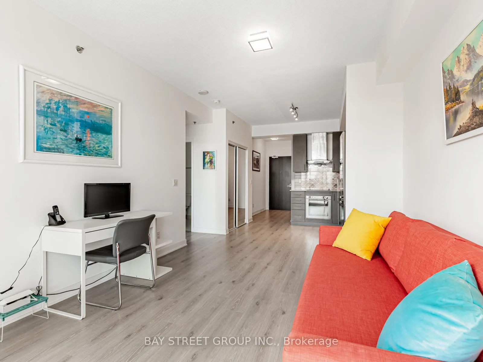 195 Bonis Avenue, #508