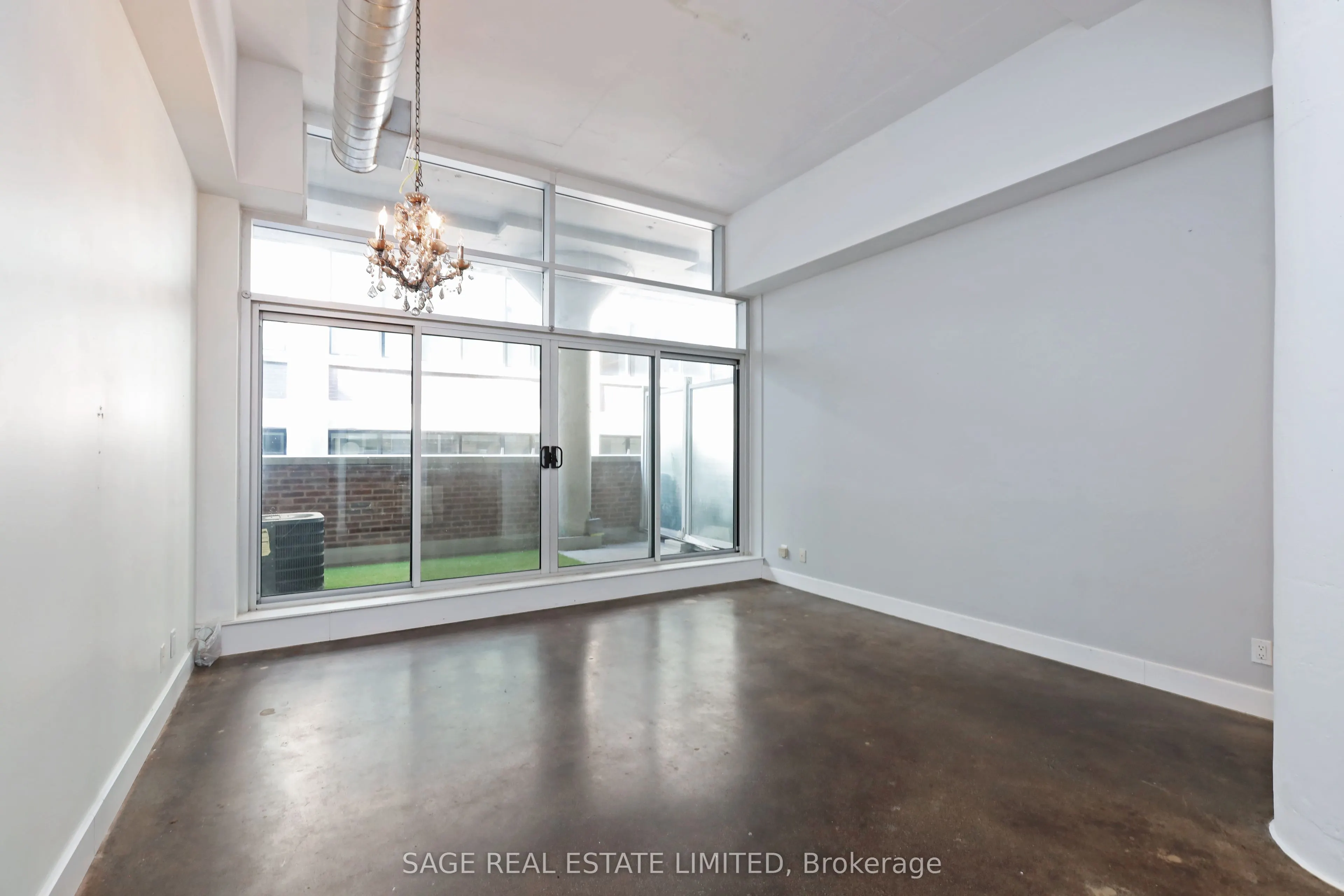 233 Carlaw Avenue, #310
