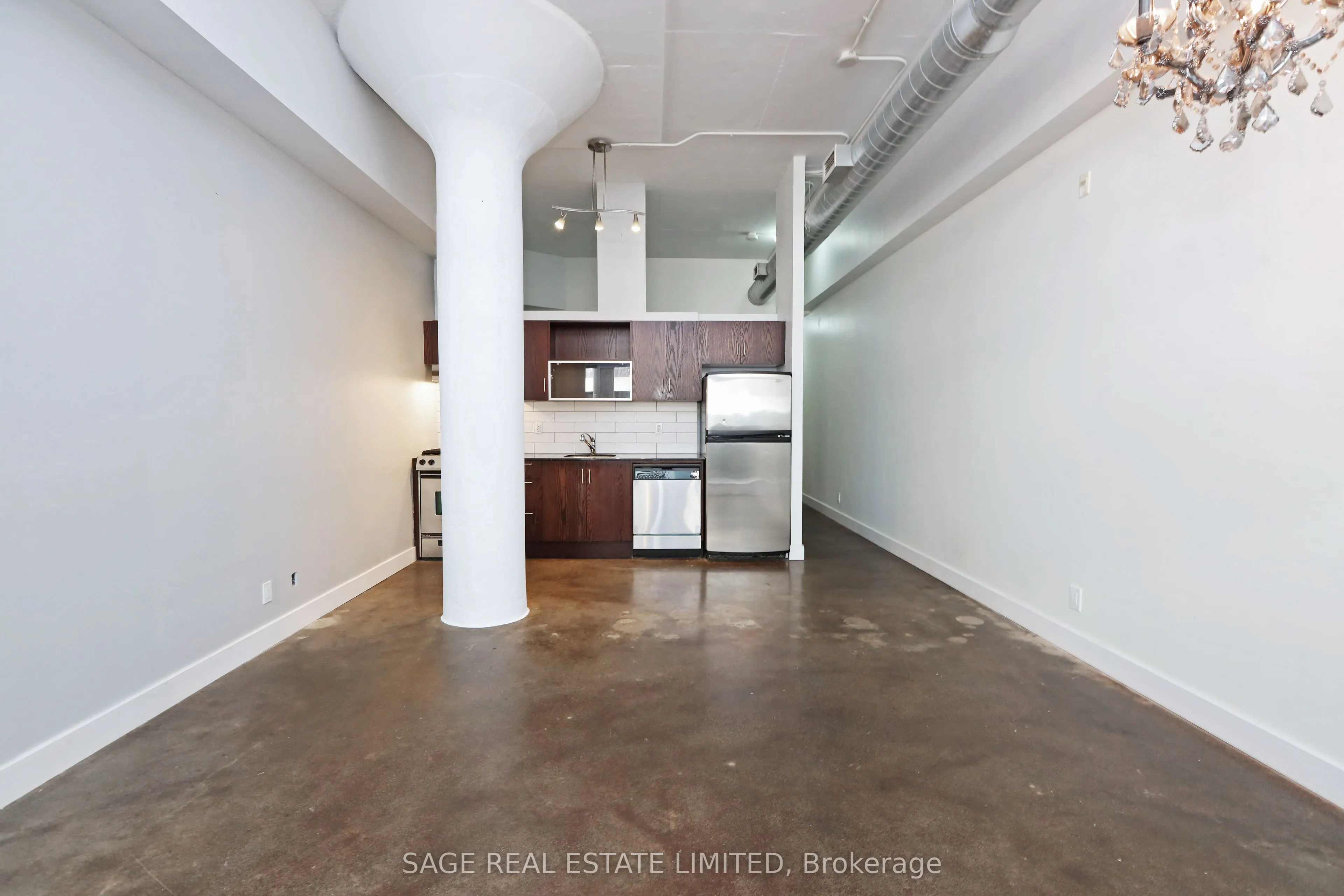 233 Carlaw Avenue, #310
