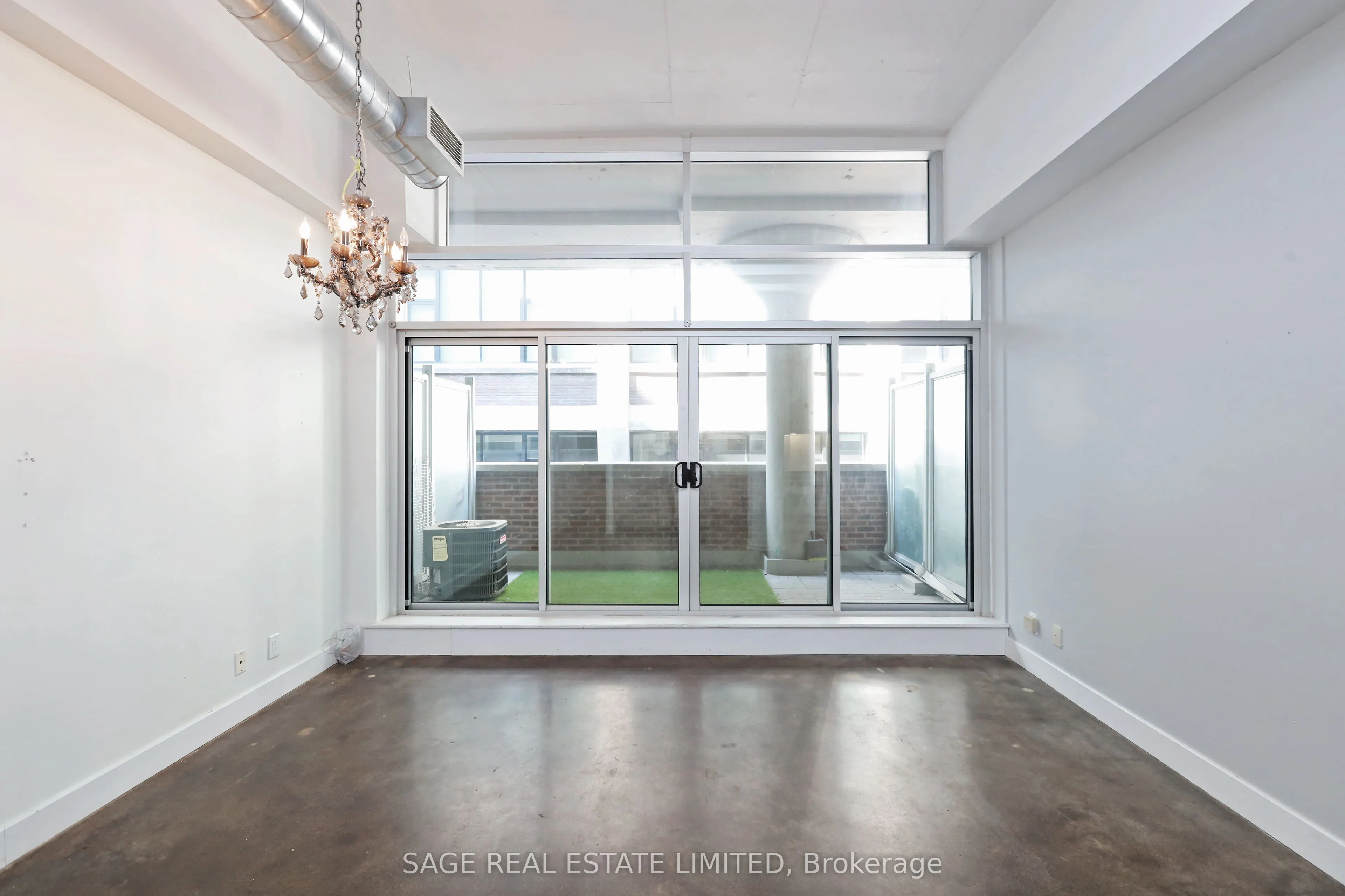 233 Carlaw Avenue, #310