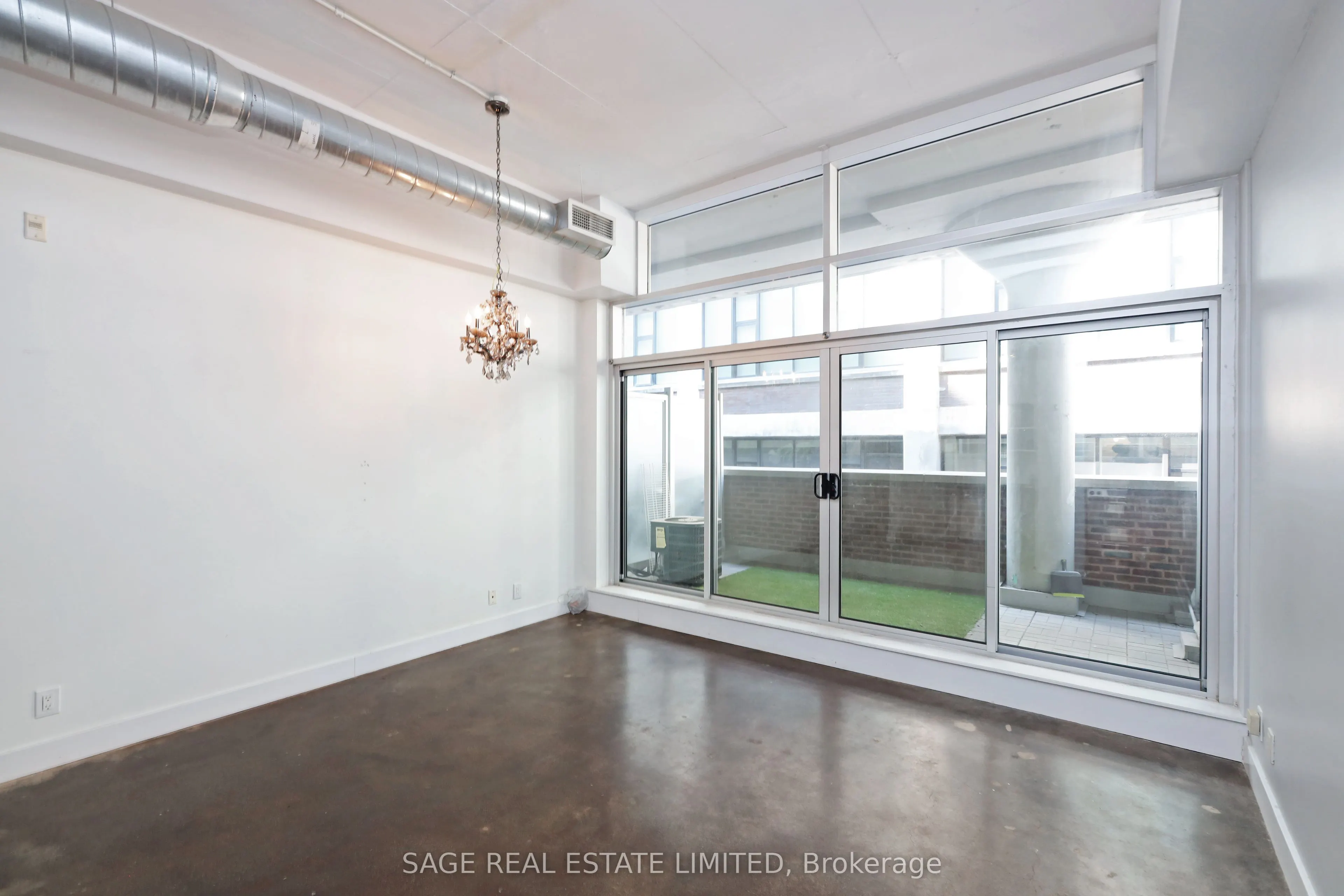 233 Carlaw Avenue, #310