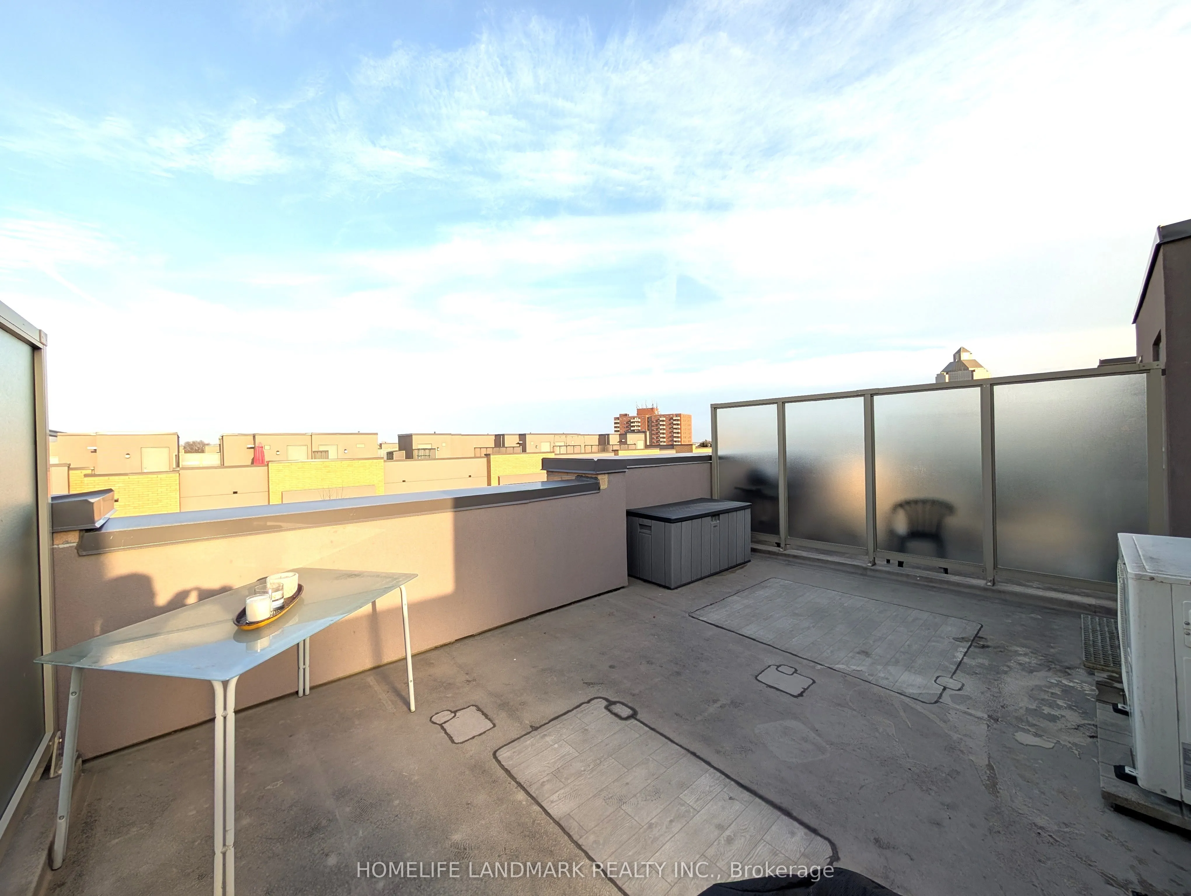80 Orchid Place Drive, #312