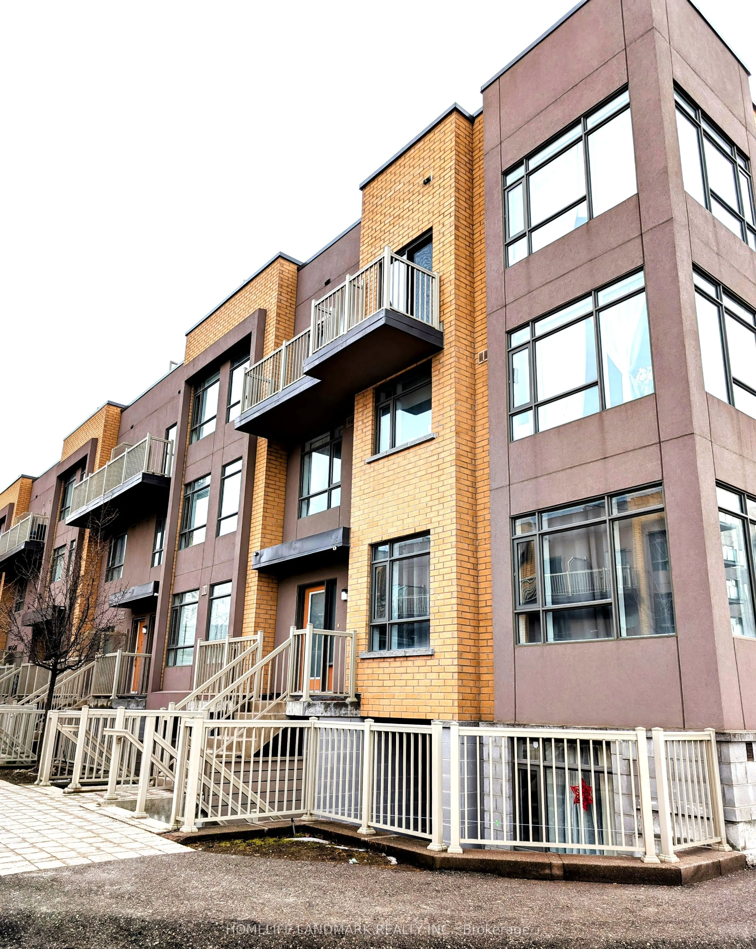 80 Orchid Place Drive, #312