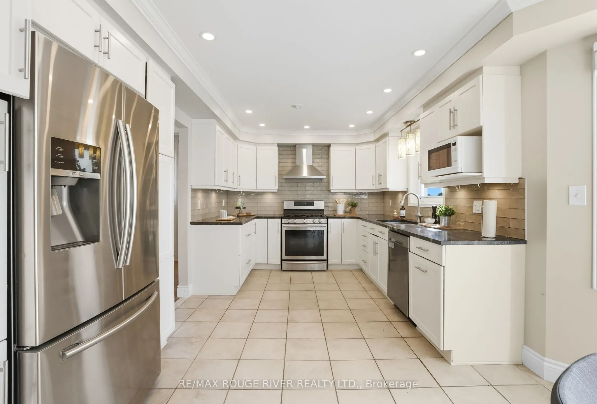 38 Silverbirch Place