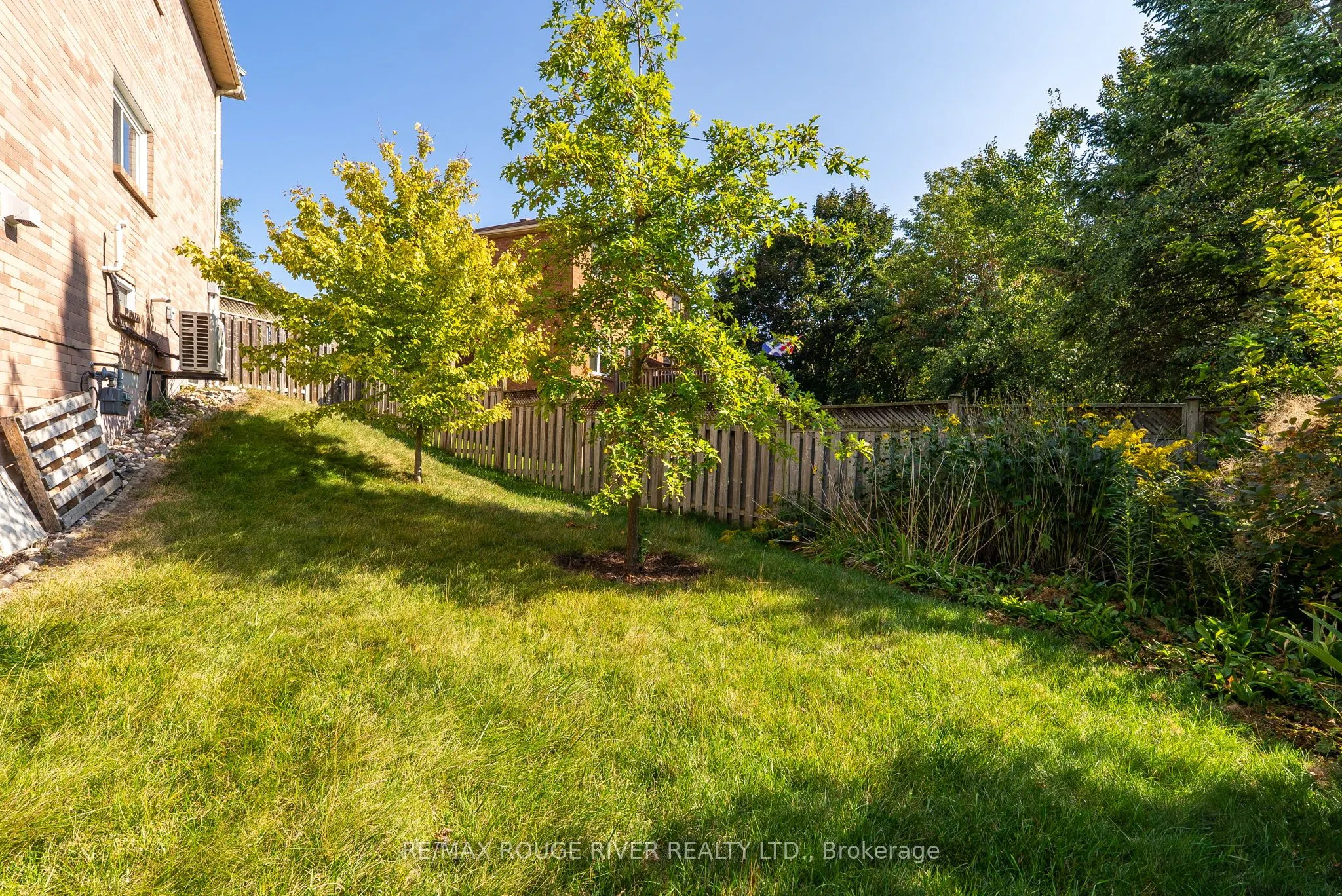 38 Silverbirch Place