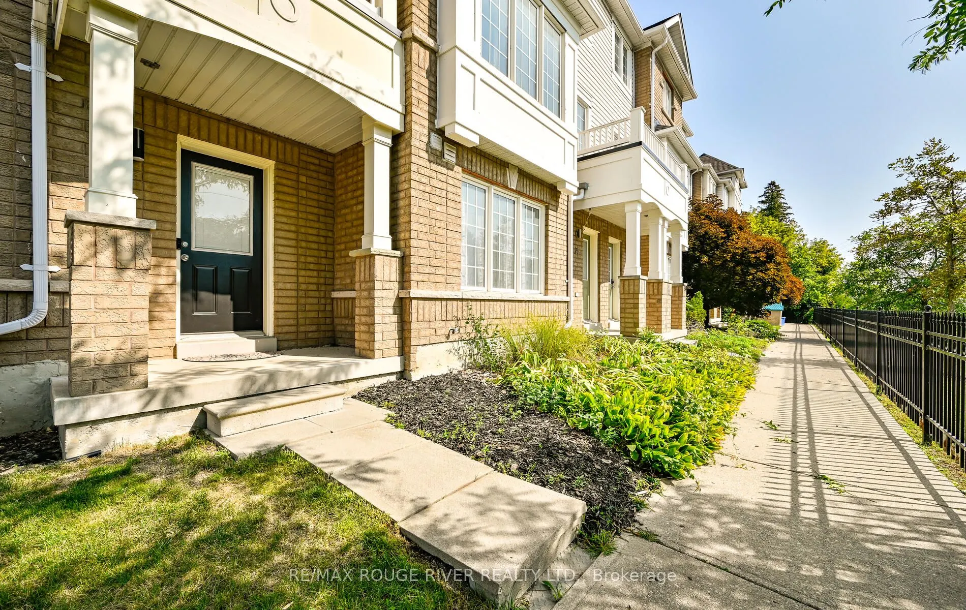 1790 Finch Avenue