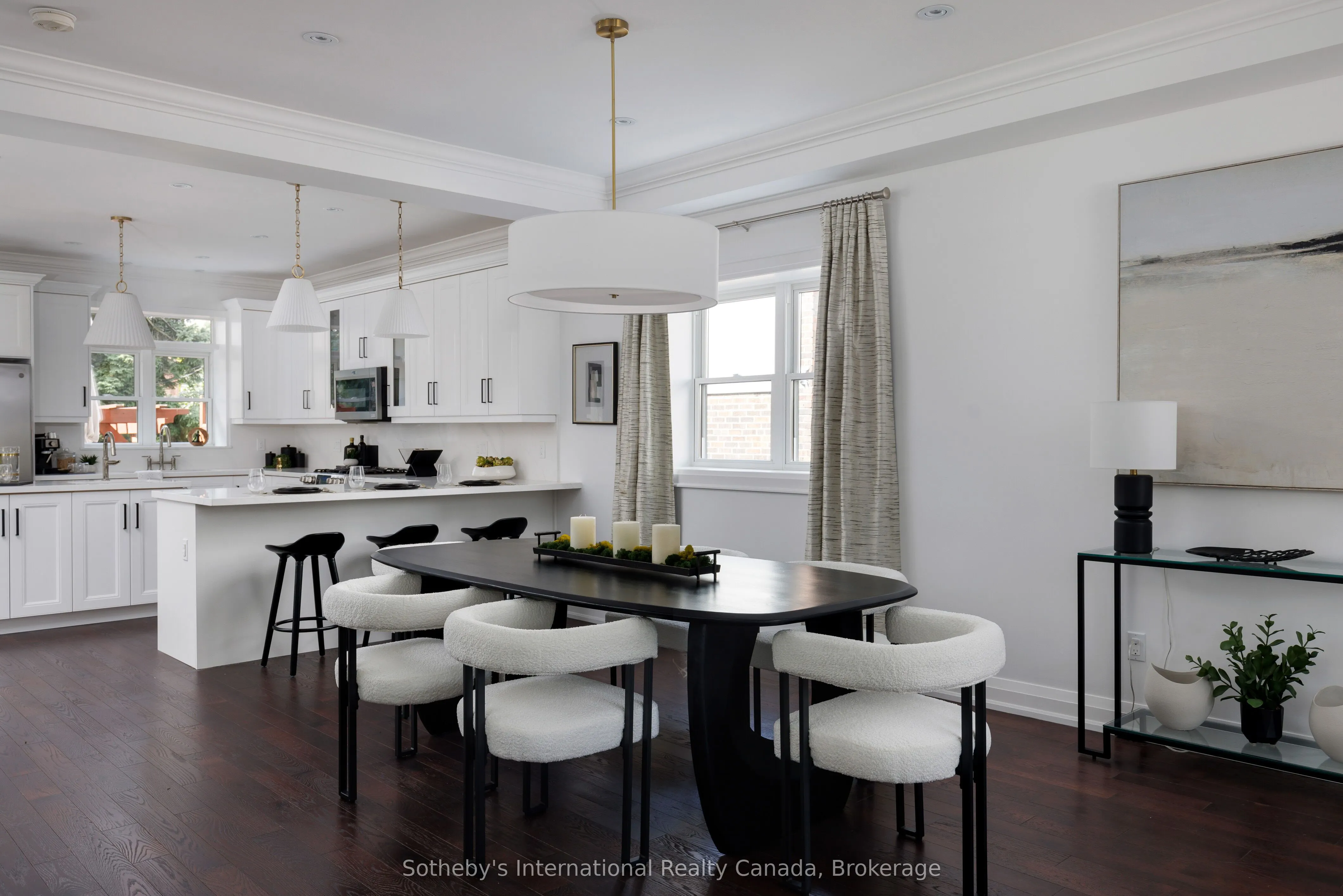 24 Parkview Heights