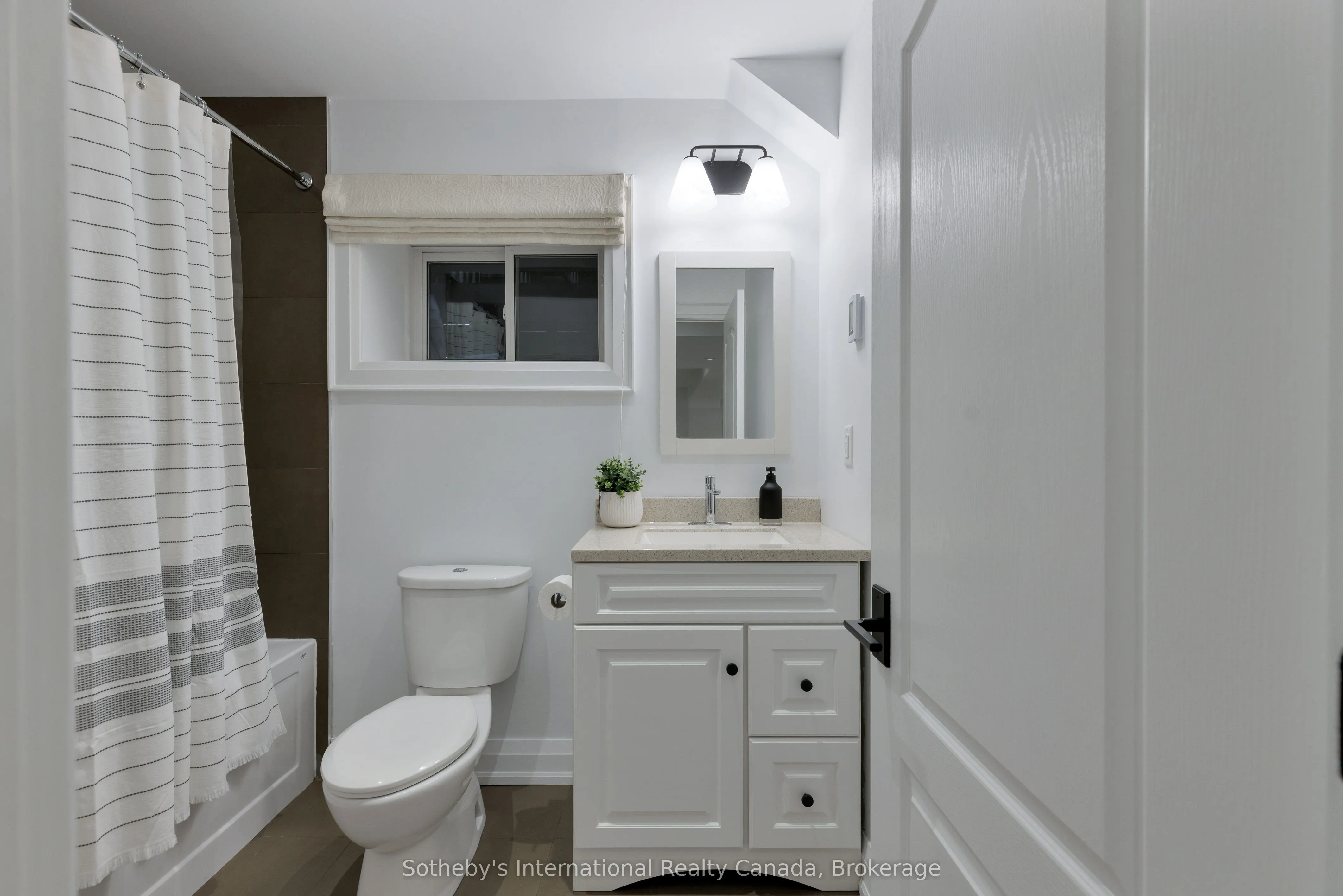 24 Parkview Heights