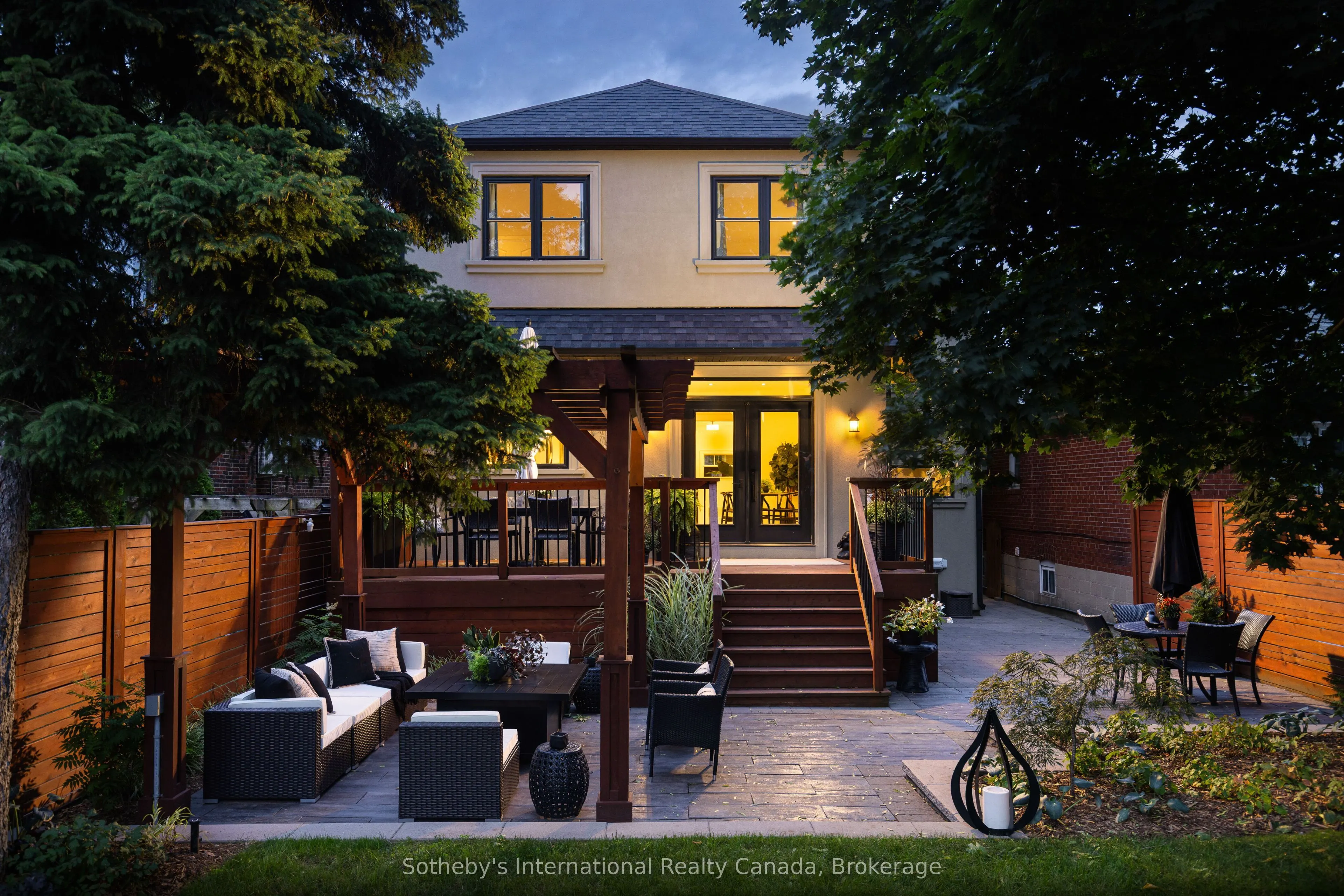 24 Parkview Heights