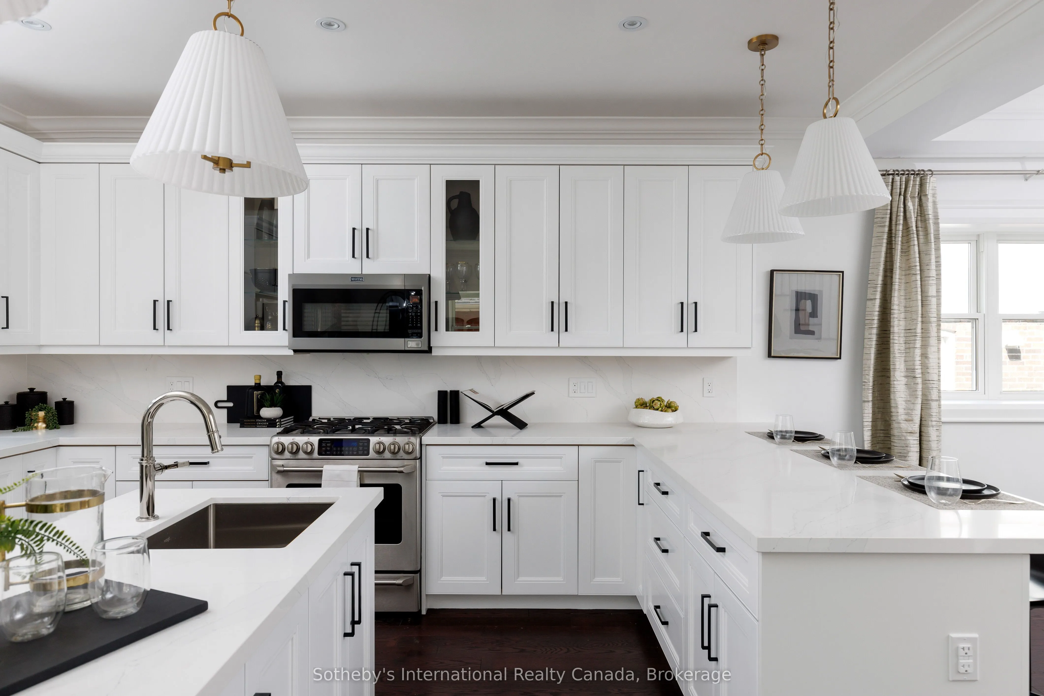 24 Parkview Heights