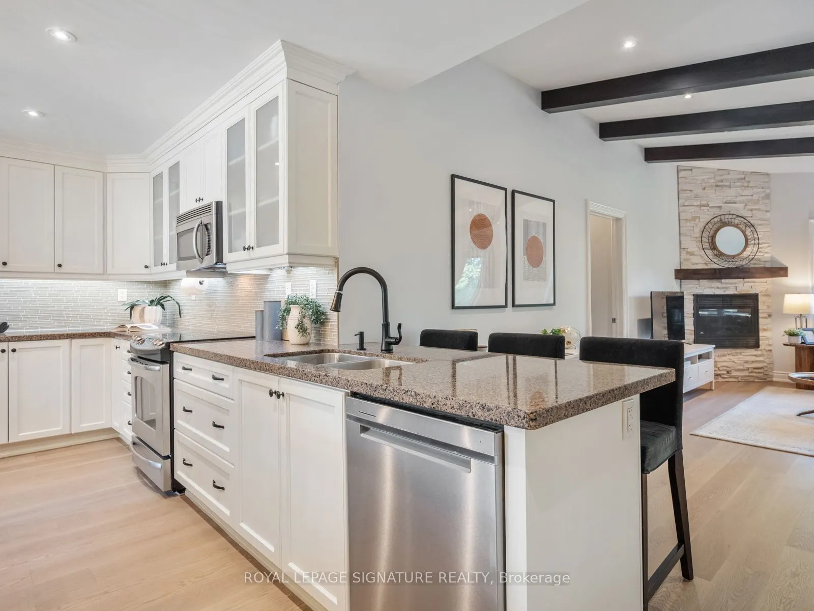 345 Flagstone Terrace