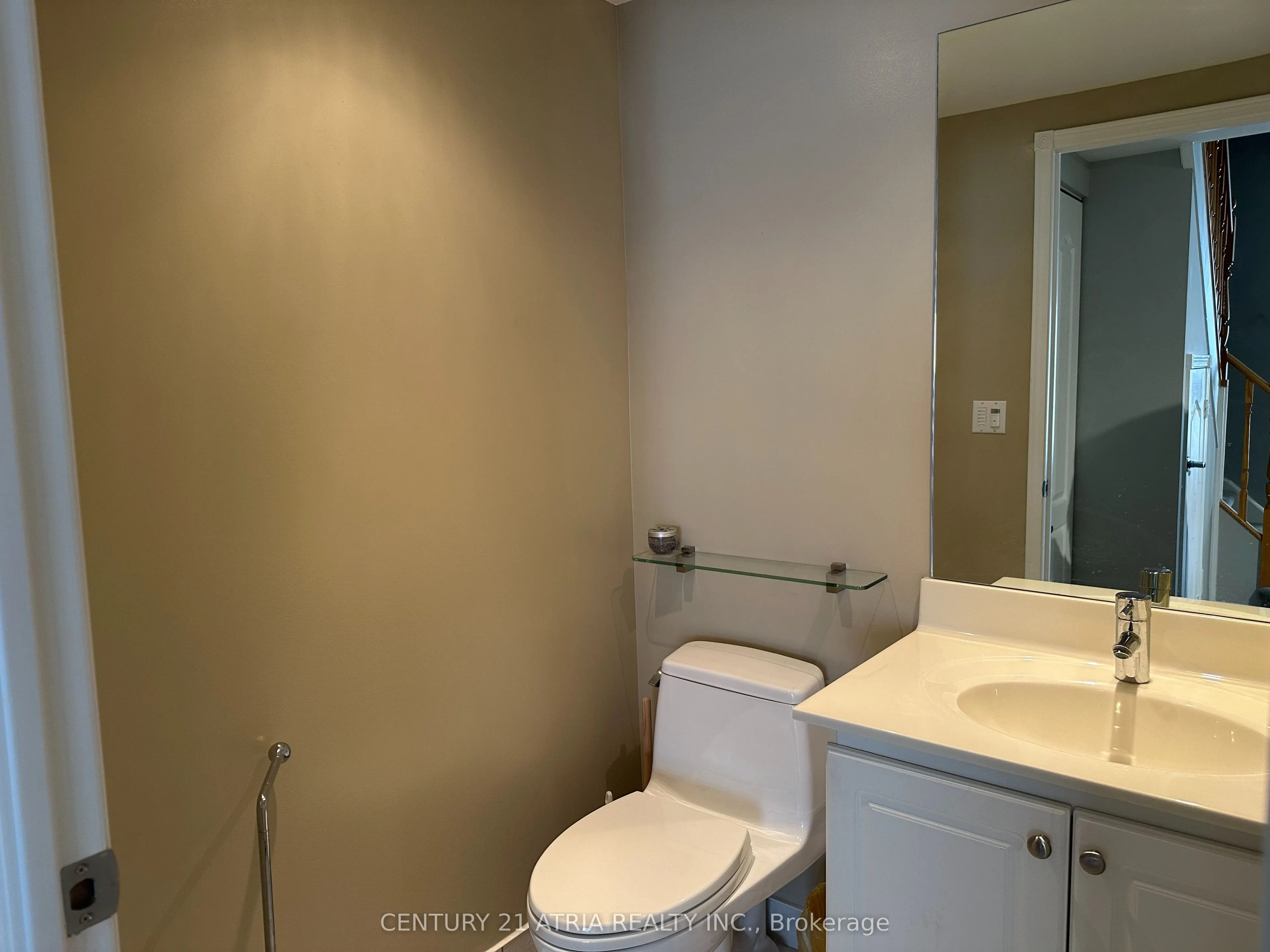 1881 McNicoll Avenue, #527